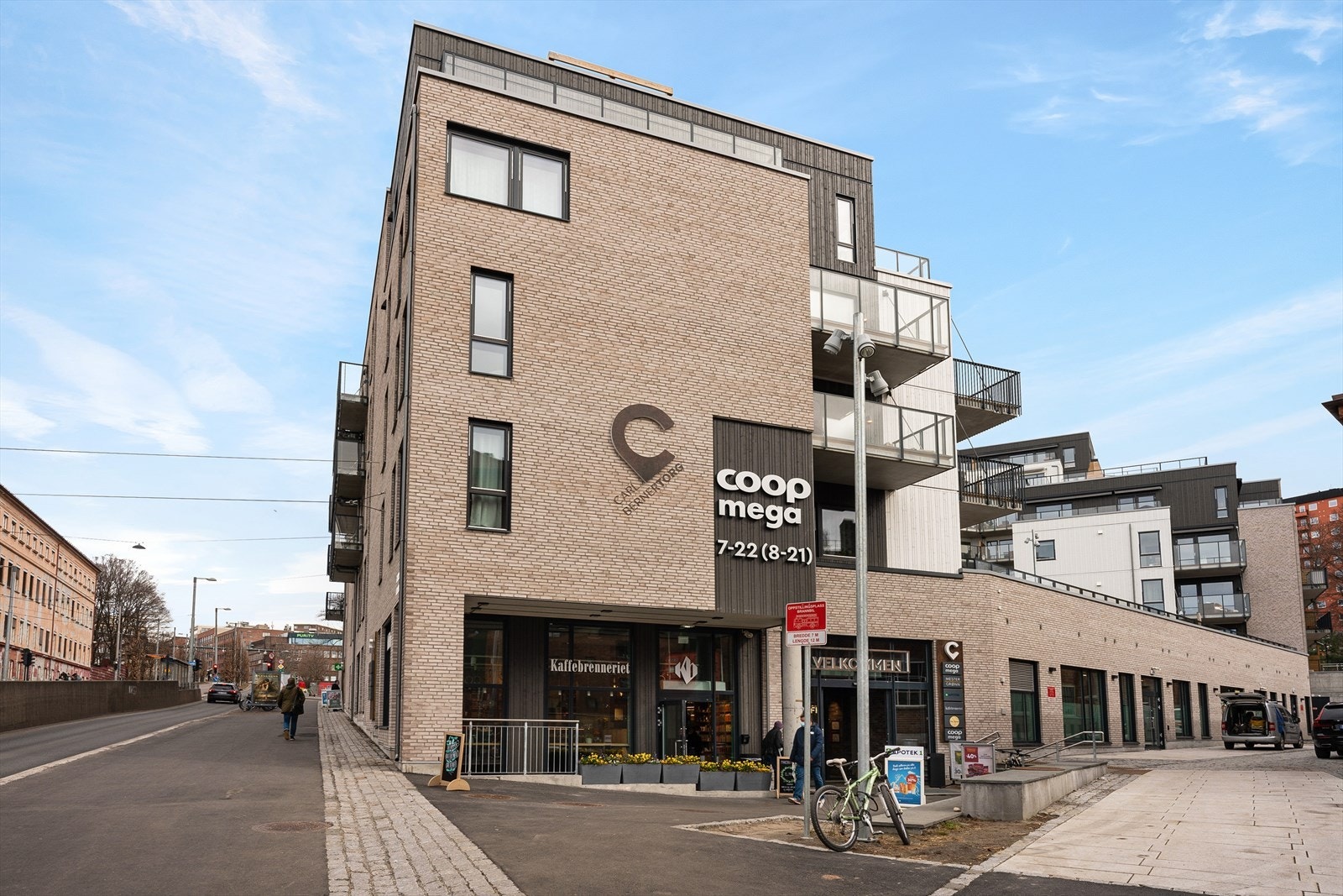 Nyåpnede Carl Berner Torg sørger for ytterligere servicetilbud for de lokale Galleribilde