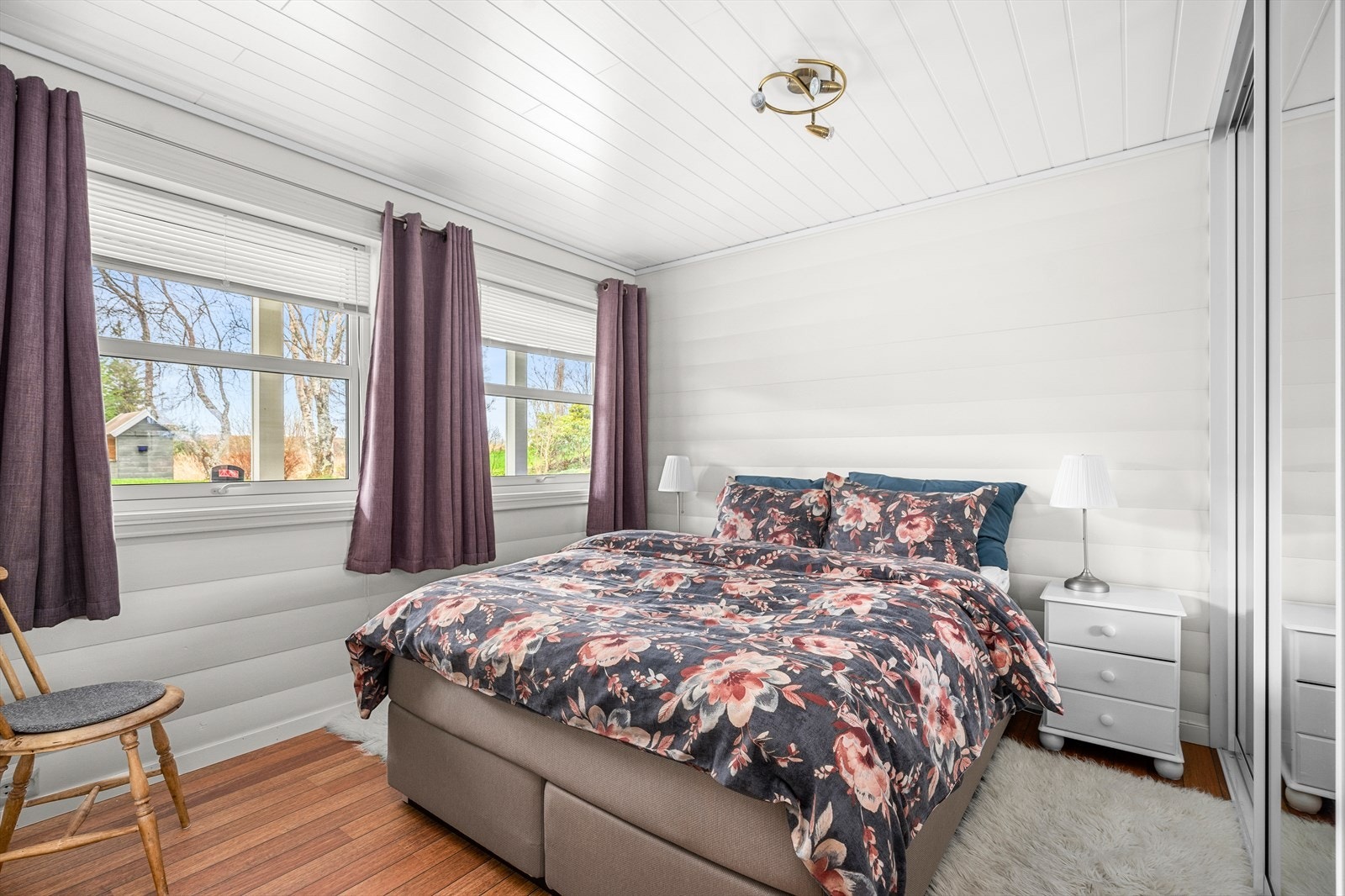 Soverom underetasje Galleribilde