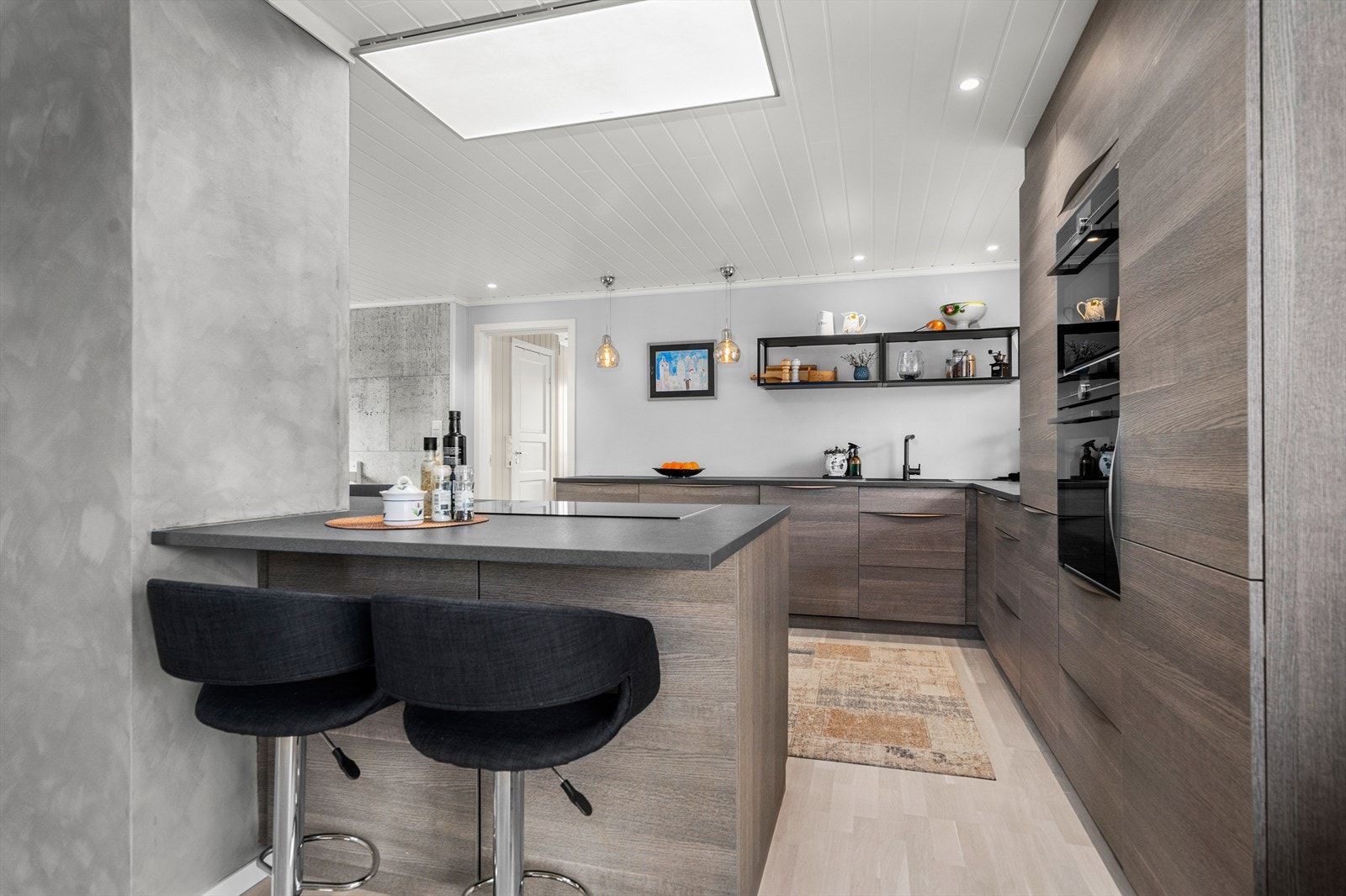 Kjøkken sett fra stue Galleribilde