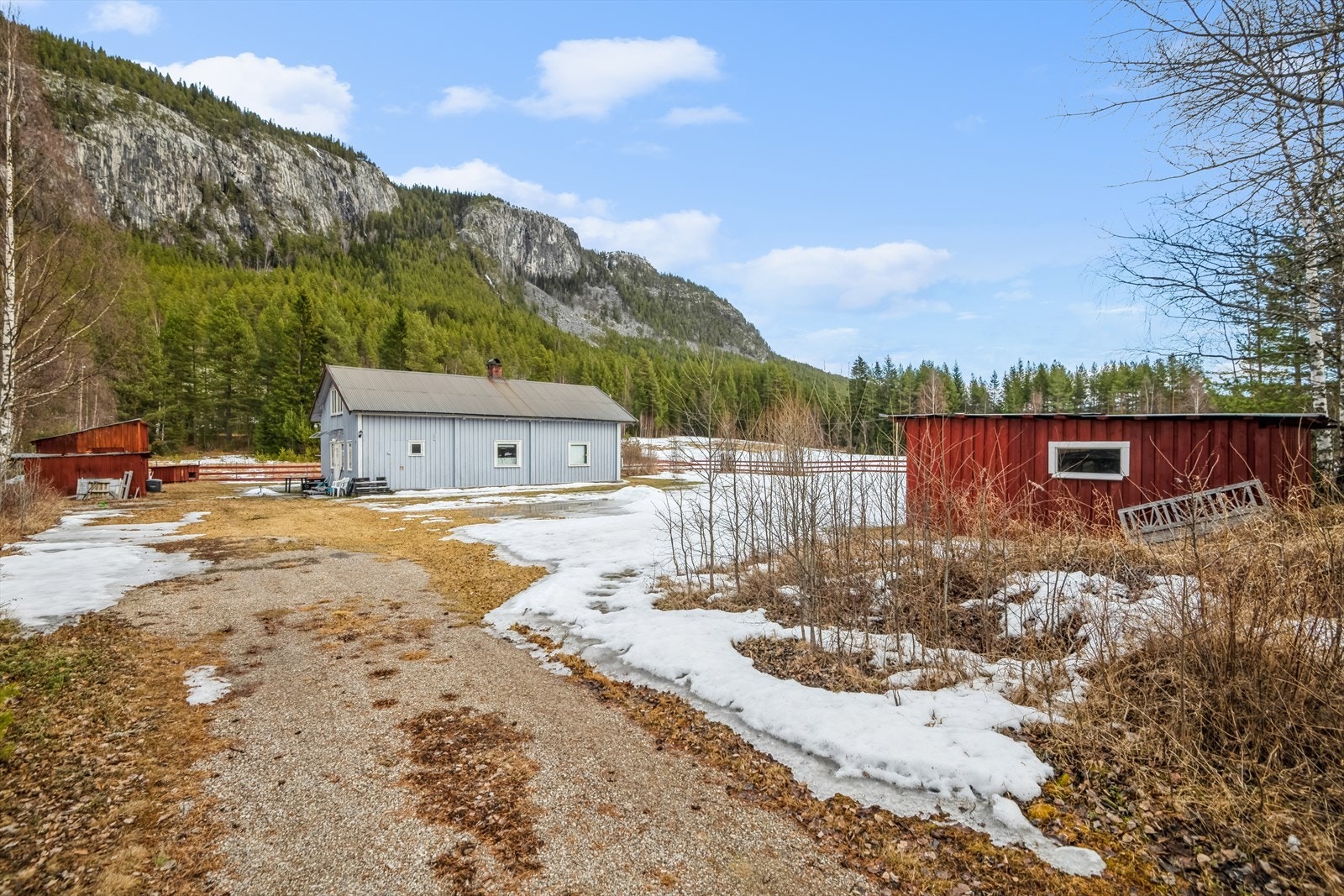 Velkommen til Atnaveien 2471! Galleribilde