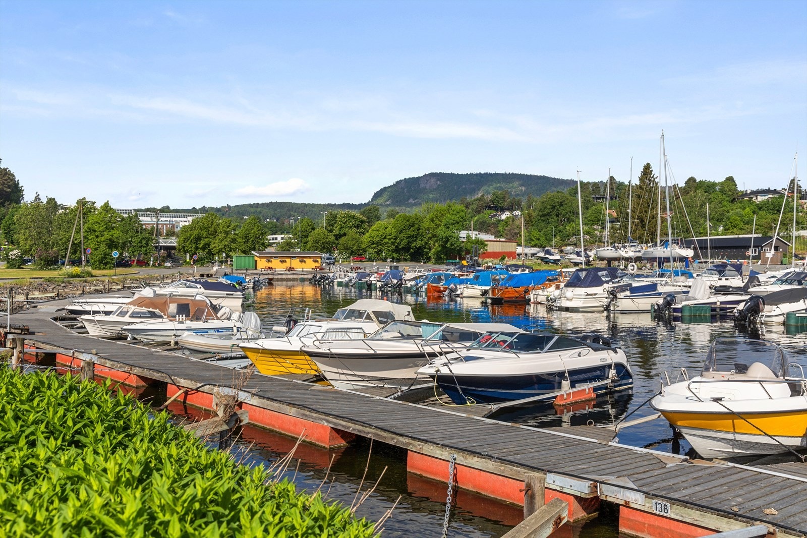 Holmenskjæret båtforening. Galleribilde