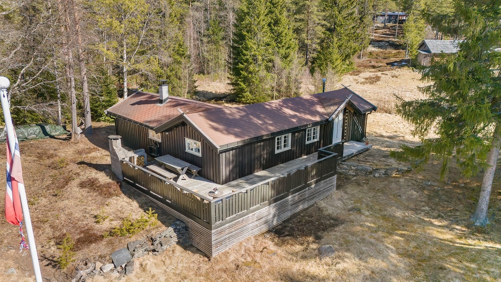 Hytta ble bygget i 1954 og senere ombygget i 2005. Etter dette har den jevnlig blitt modernisert og godt vedlikeholdt. Galleribilde