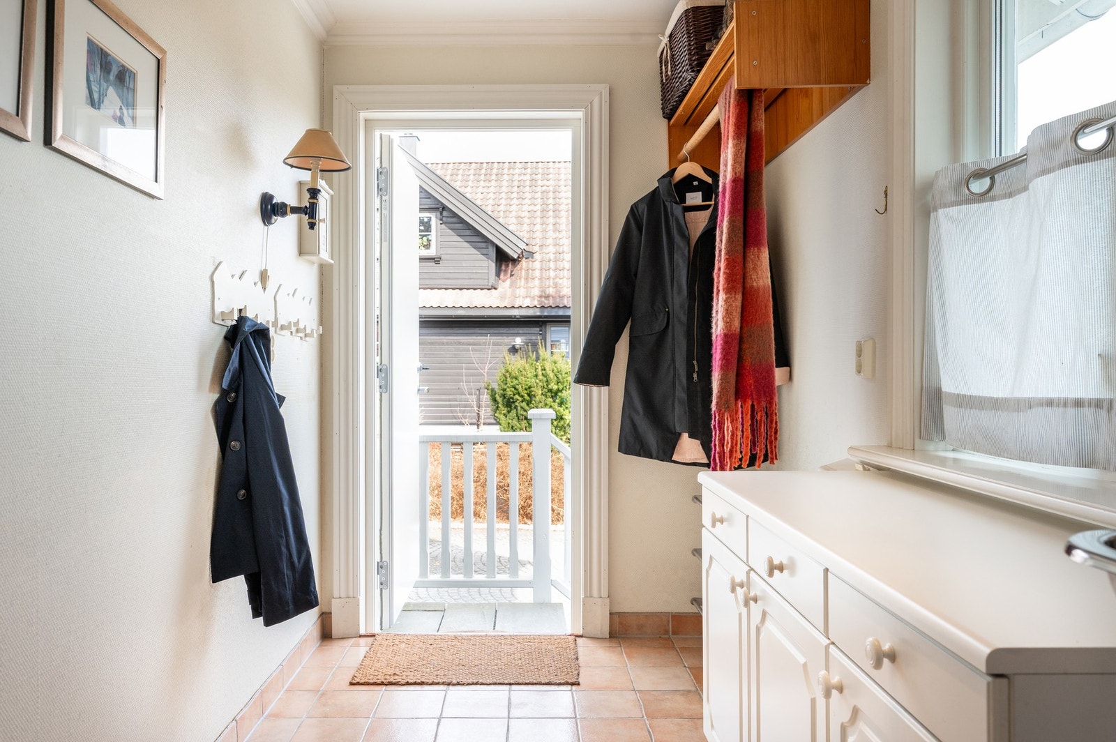 Direkte utgang fra vaskerommet Galleribilde