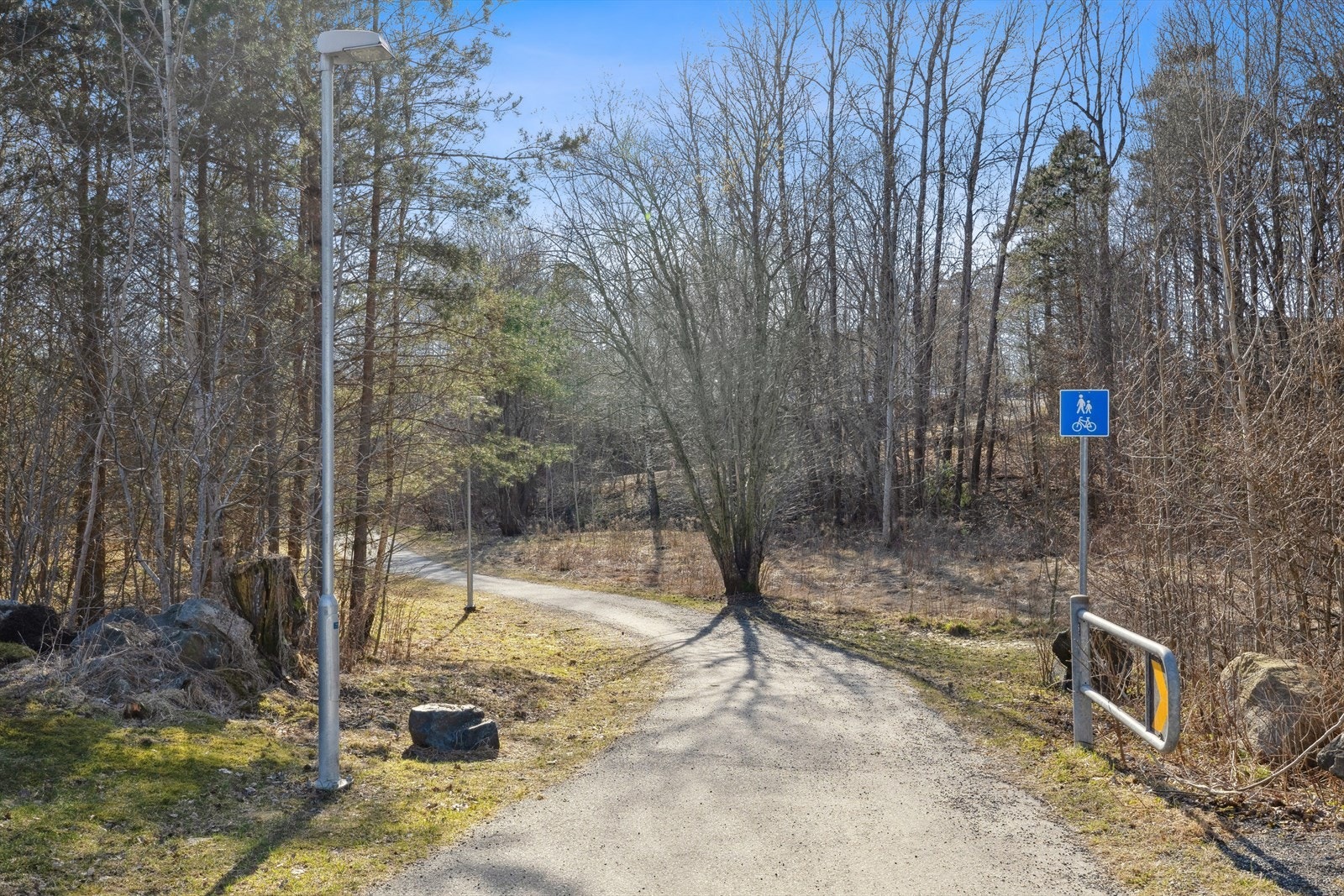 Området byr på trivelige omgivelser. Velkommen på visning! Galleribilde