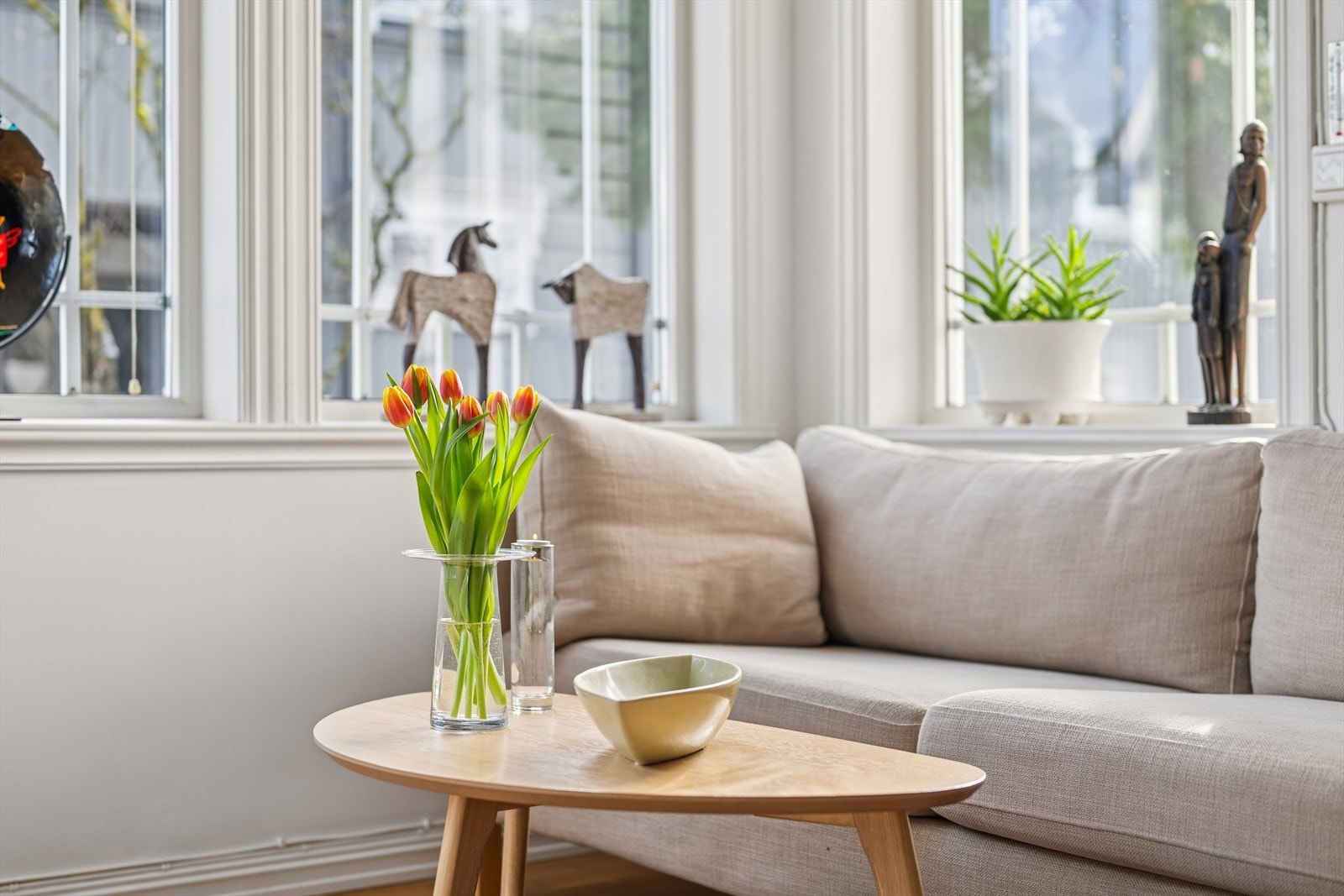 Plass til å dele små og store opplevelser med venner eller ta frem en god bok og lytte til musikk, alene. Galleribilde