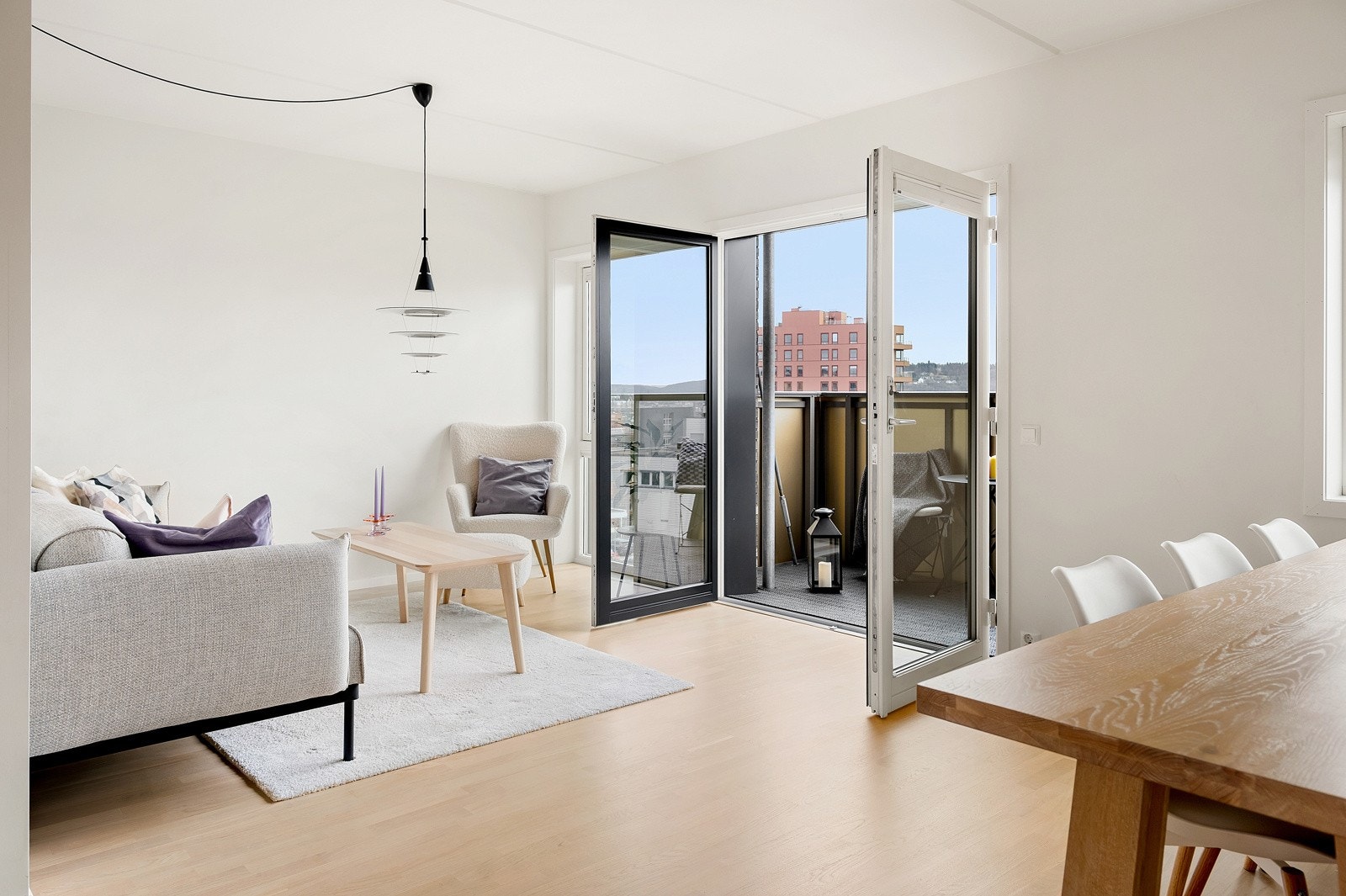 Romslig 3-roms leilighet med BRA på 82 kvm Galleribilde