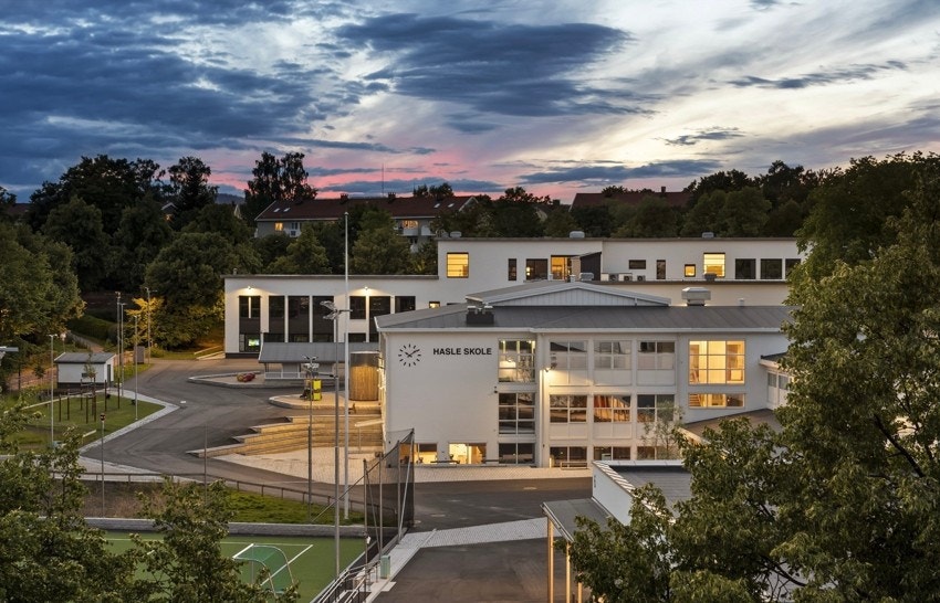 Boligen sogner til Hasle skole- En ettertraktet skole med godt renommé Galleribilde