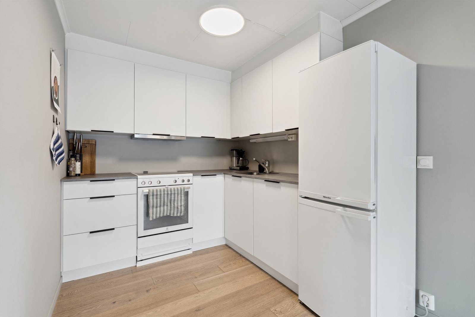 Utleiedel 1 kjøkken Galleribilde