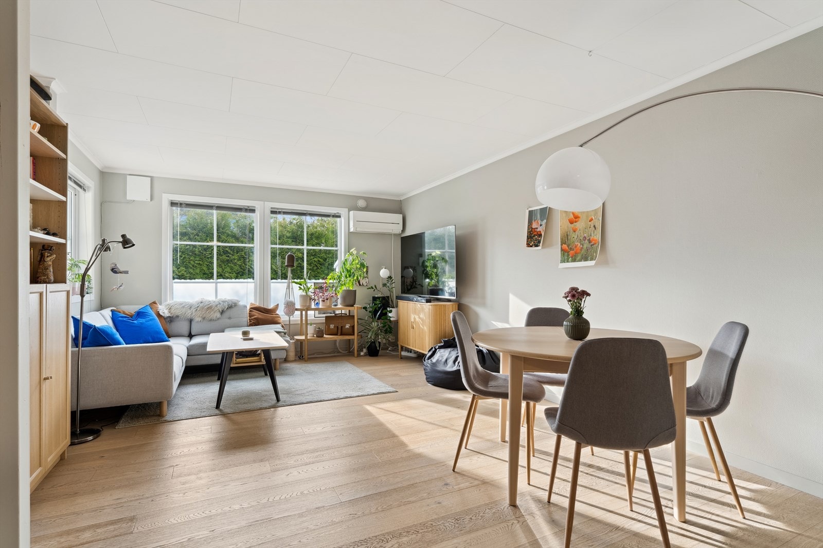 Utleiedel 1 stue Galleribilde