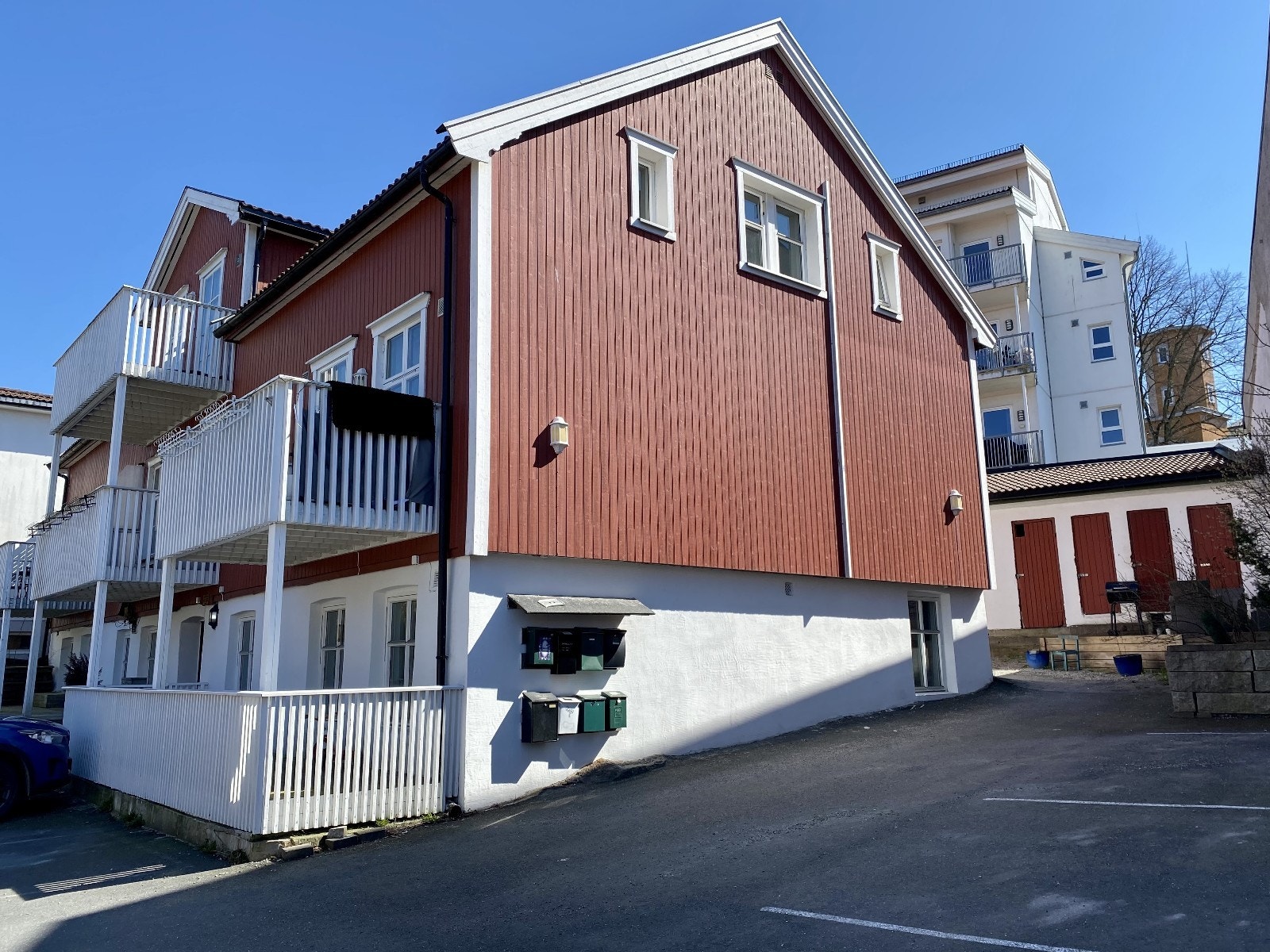 Liten utvendig bod medfølger Galleribilde