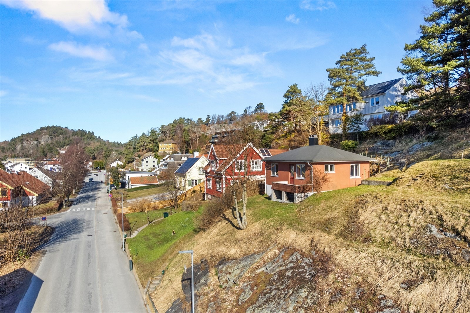Boligen ligger svært sentralt med kort vei til alt i Mandal Galleribilde