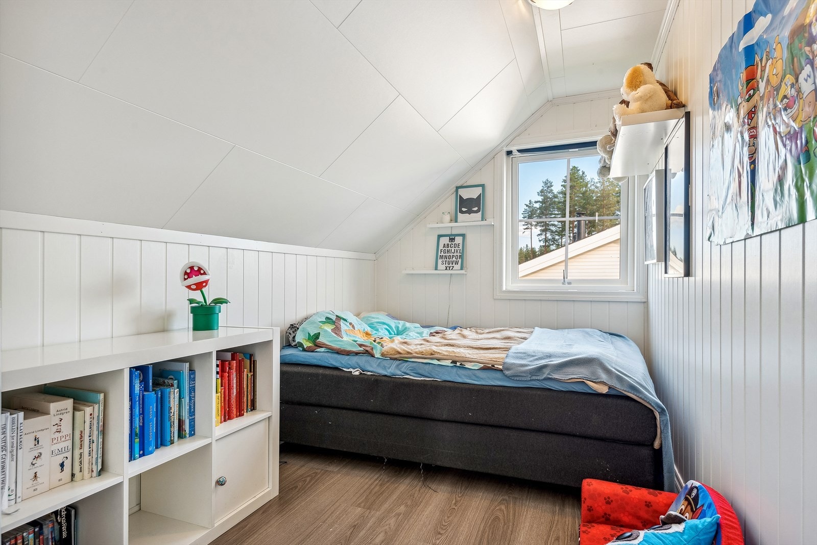 Soverom 3 er et lyst og fint soverom som passer perfekt som barnerom, gjesterom eller kontor. Galleribilde