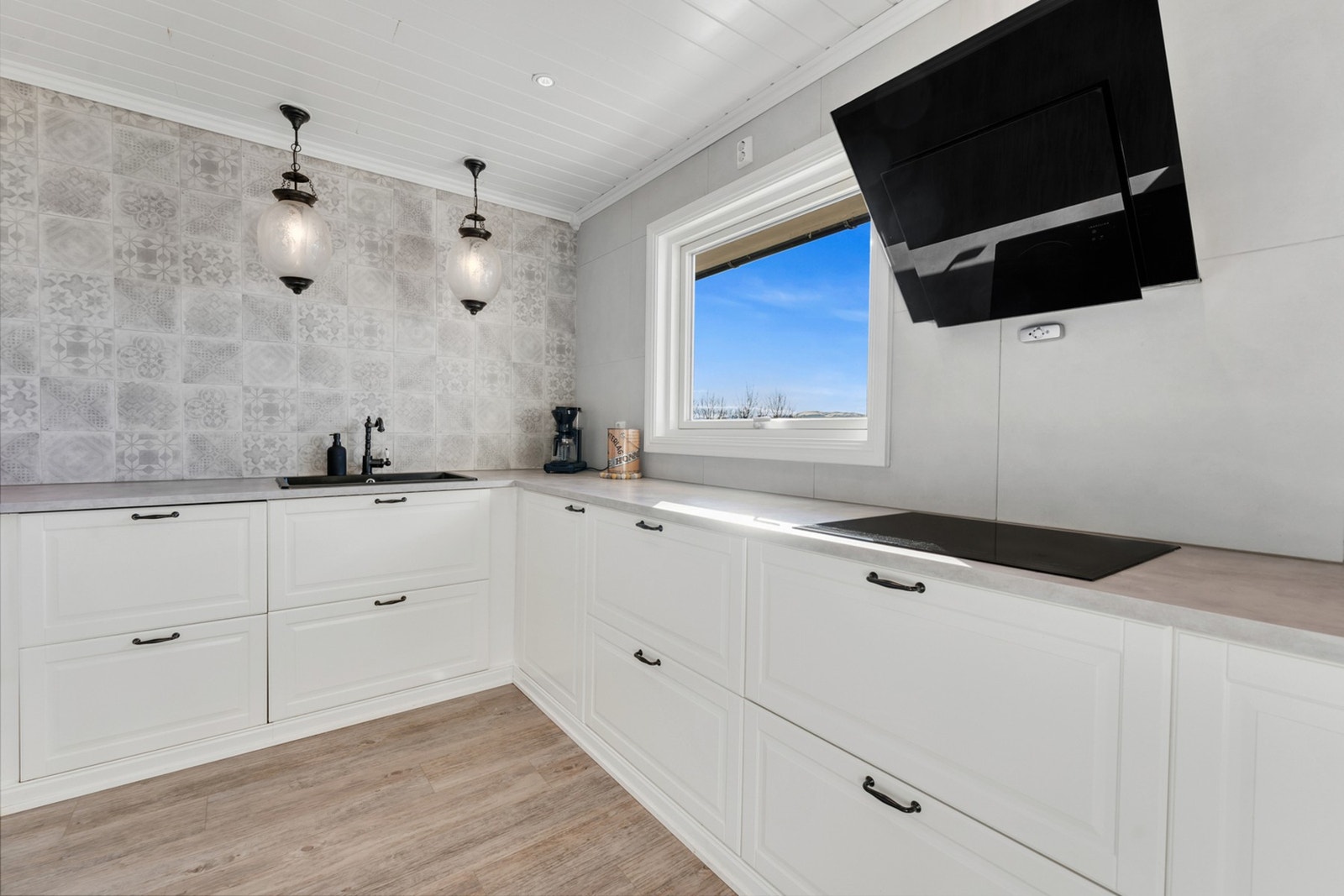 Innredningen er godt utbygget og har godt med benkeplass - perfekt for den matglade Galleribilde