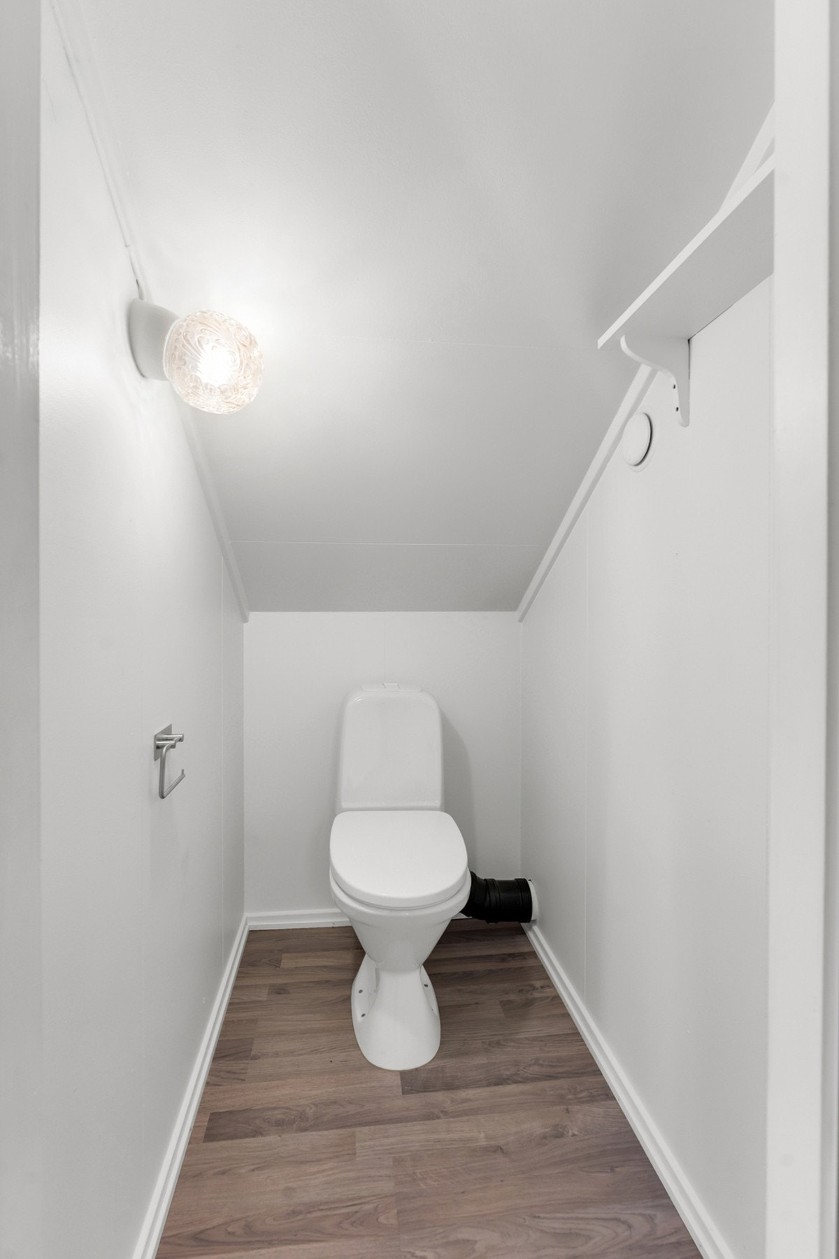 Ekstra toalett oppe på loftet Galleribilde