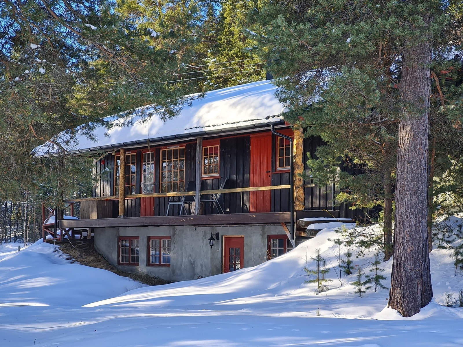 Almenningsvegen 86 Galleribilde