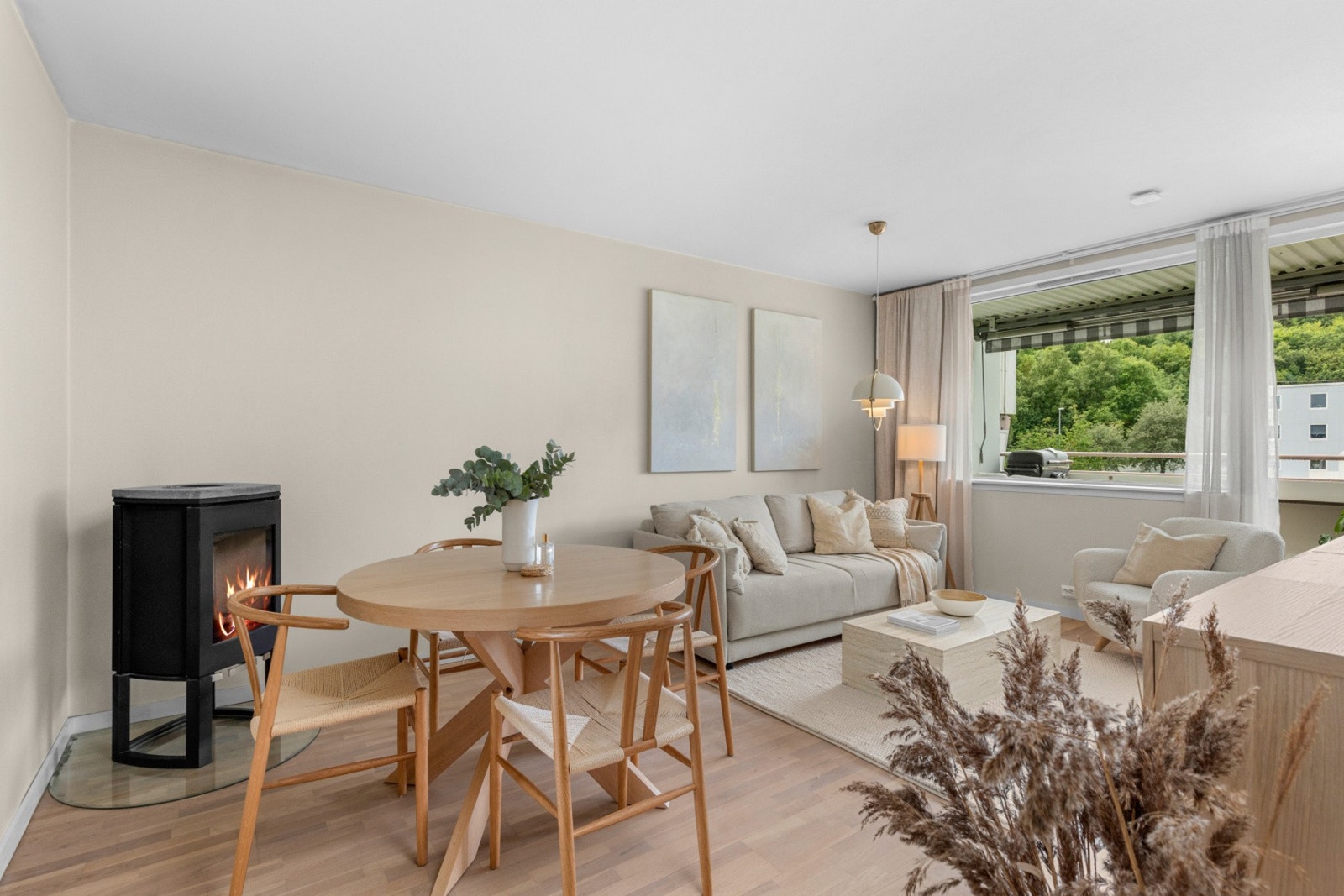 Velkommen til Havstadvegen 15 B, presentert av EiendomsMegler 1 v/Ivar Lindrupsen. Galleribilde