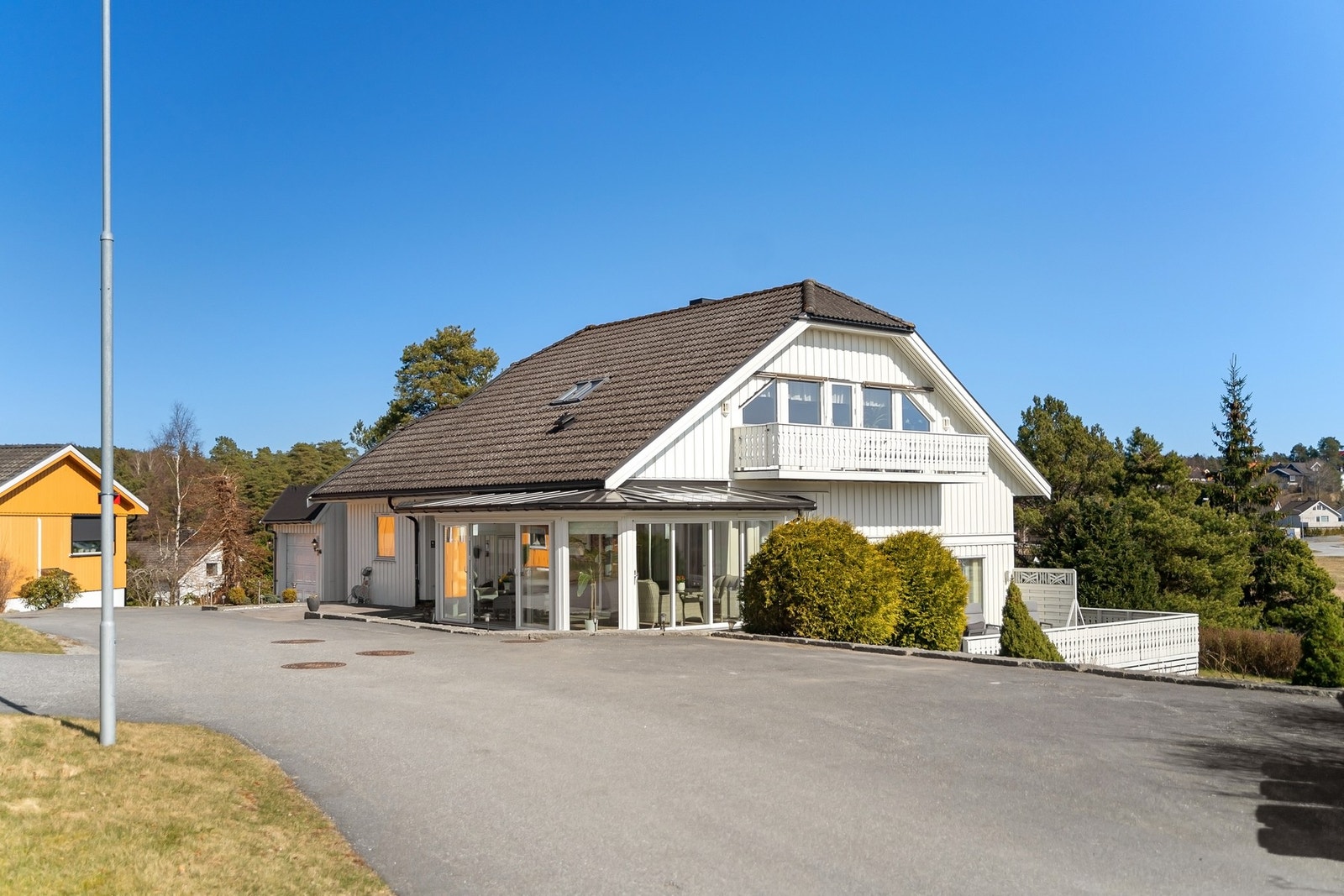 Velkommen til Watvedtveien 51, presentert av ASK Lilledal v/Mats Lilledal! Galleribilde