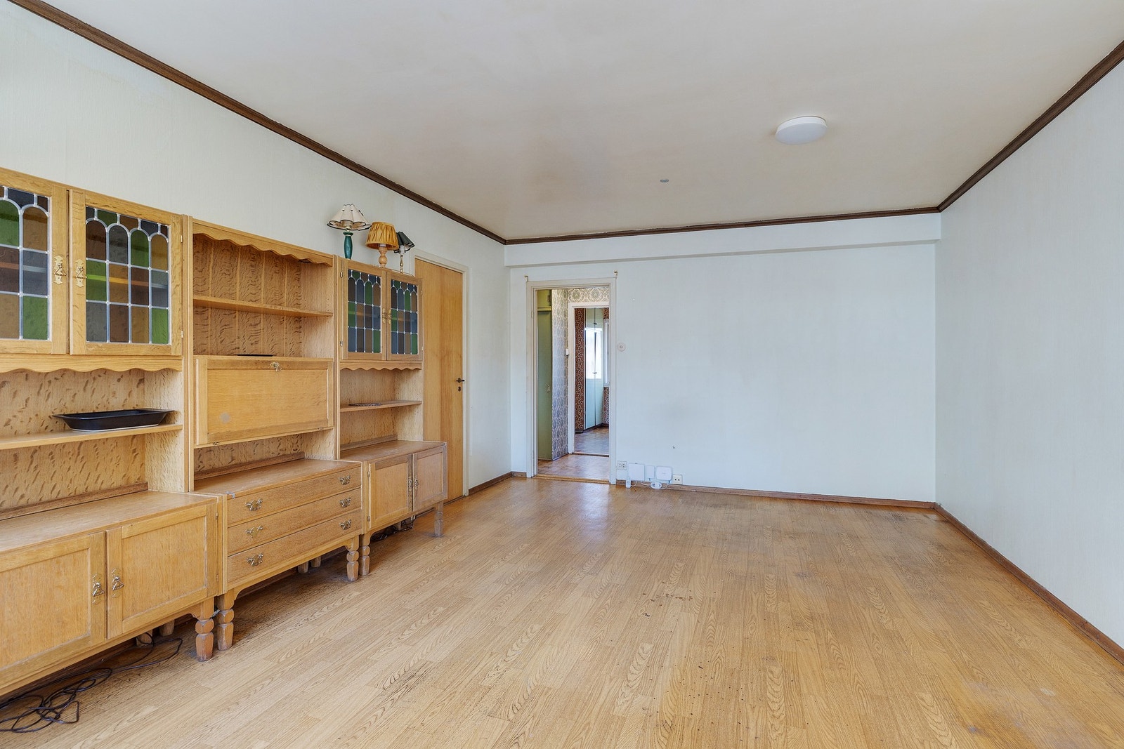 Gjennomgående planløsning. Det er installert fiber inn til leiligheten. Galleribilde