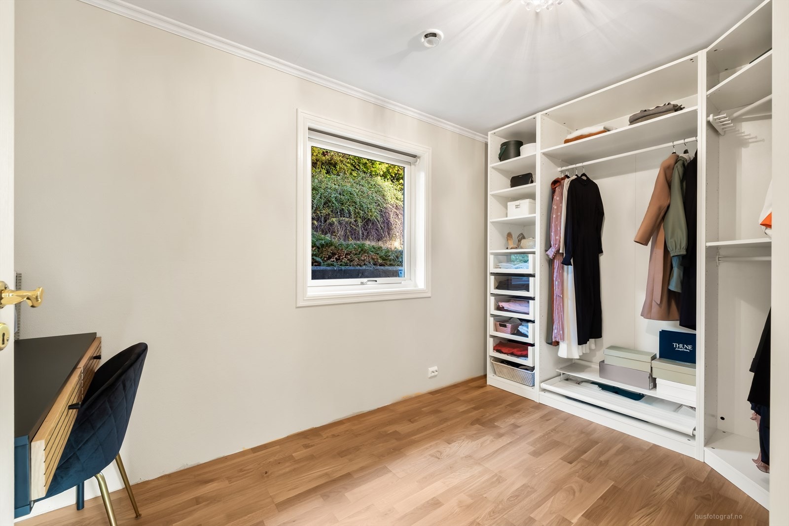 Soverommet 2 er i dag benyttet som garderobe. Galleribilde