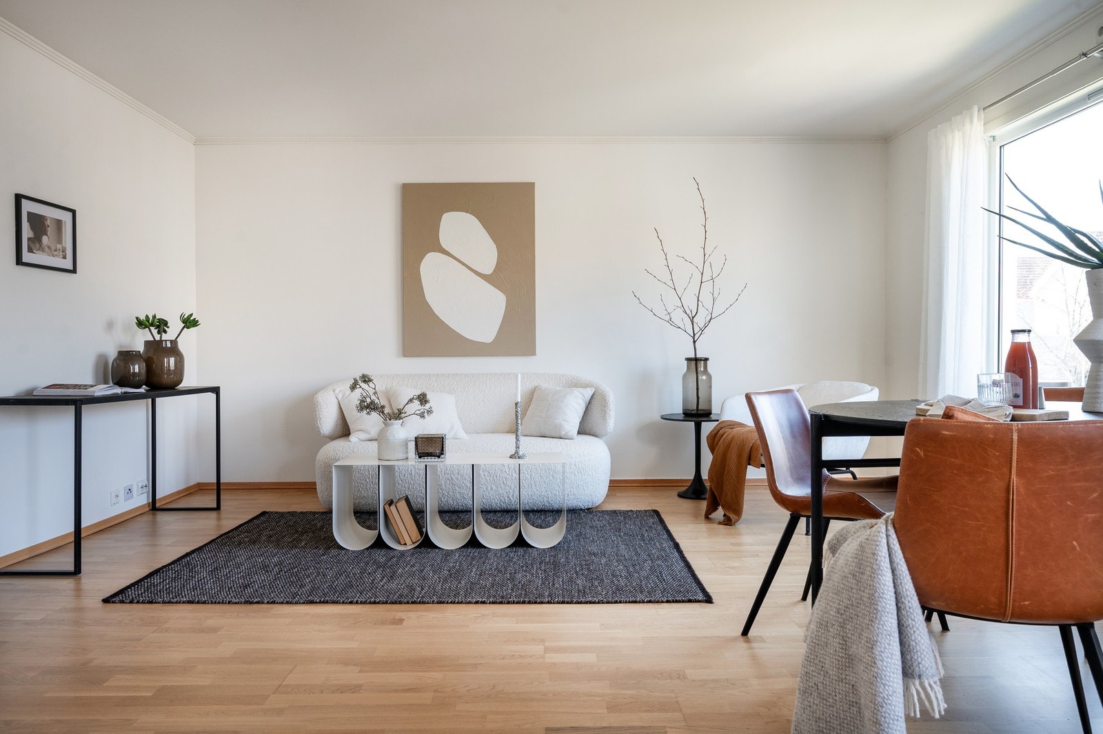 Leiligheten holder en god standard og fremstår bra. Galleribilde