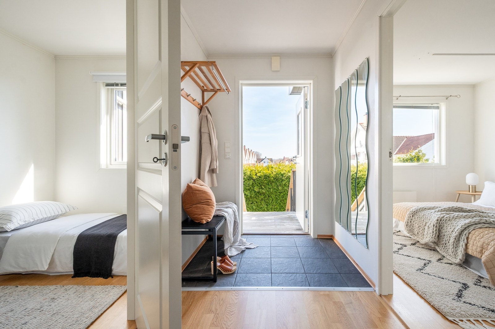 I entreen er det plass til yttertøy. Galleribilde