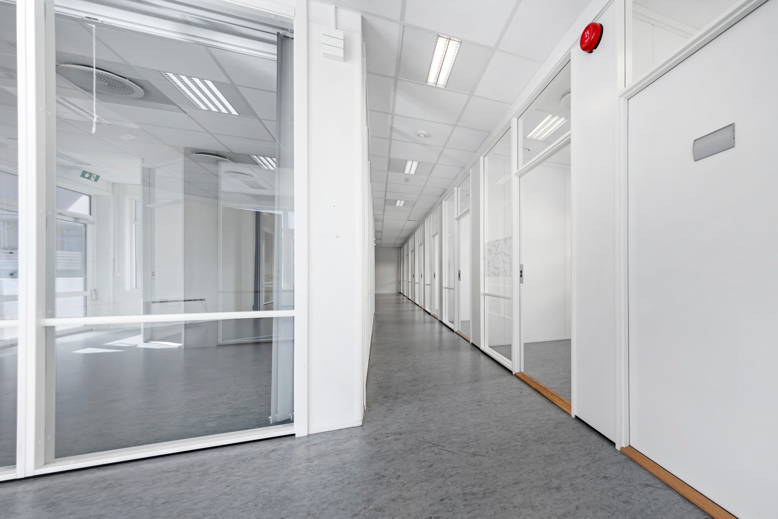 Gang inn til kontor Galleribilde
