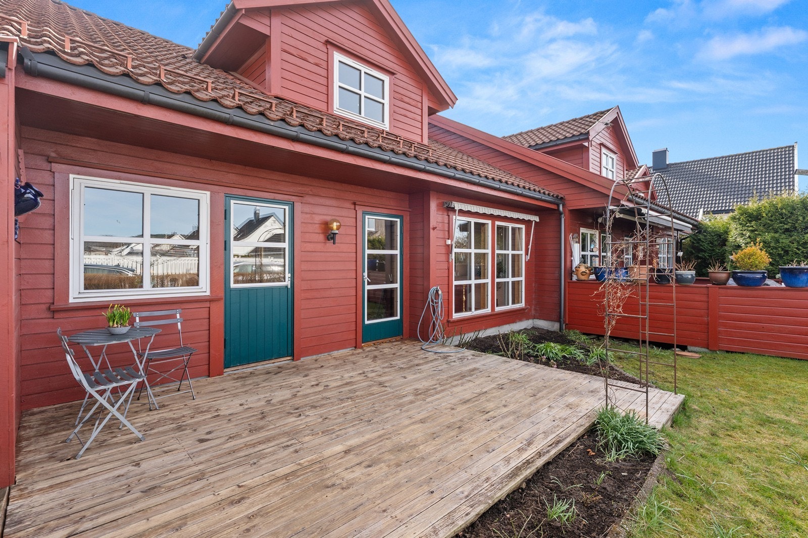 Velkommen til Foged Heibergs gate 6B - sentrumsnær leilighet solrik hage og livsløpsstandard Galleribilde