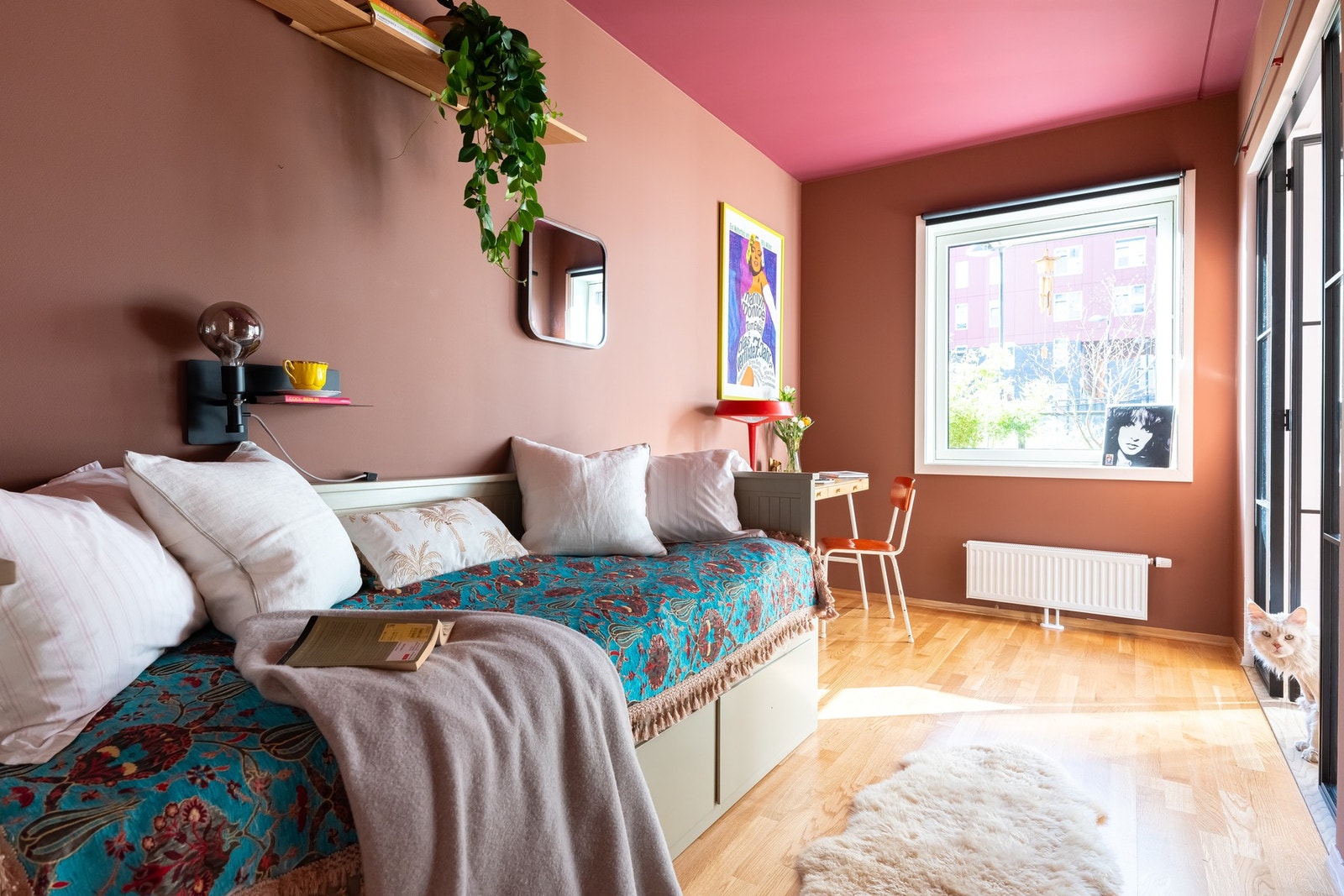 I leiligheten er det to innbydende soverom. Galleribilde