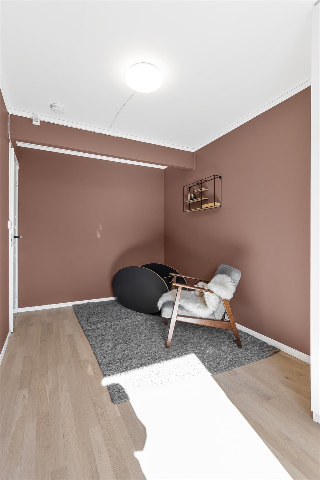 Rommet passer ypperlig som barnerom, gjesterom eller kontor. Galleribilde