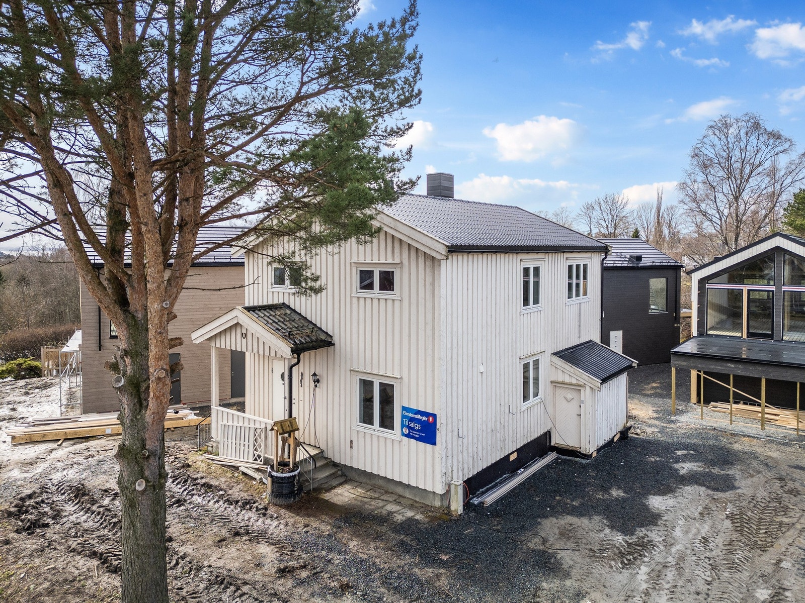 Velkommen til Nessveet 4 A, presentert av Tor Morten / EiendomsMegler 1. Galleribilde