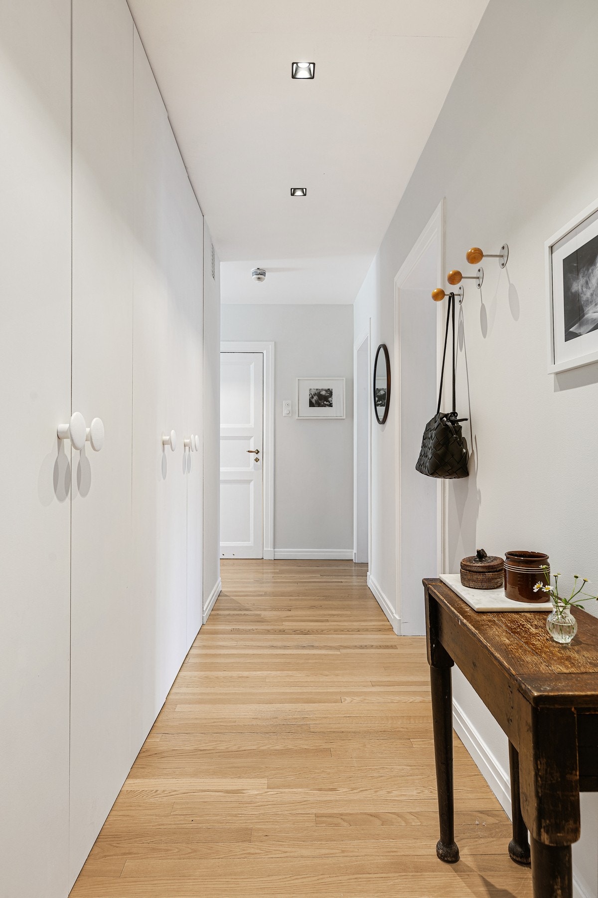 Det er lagt varme i gulvene i gangen Galleribilde