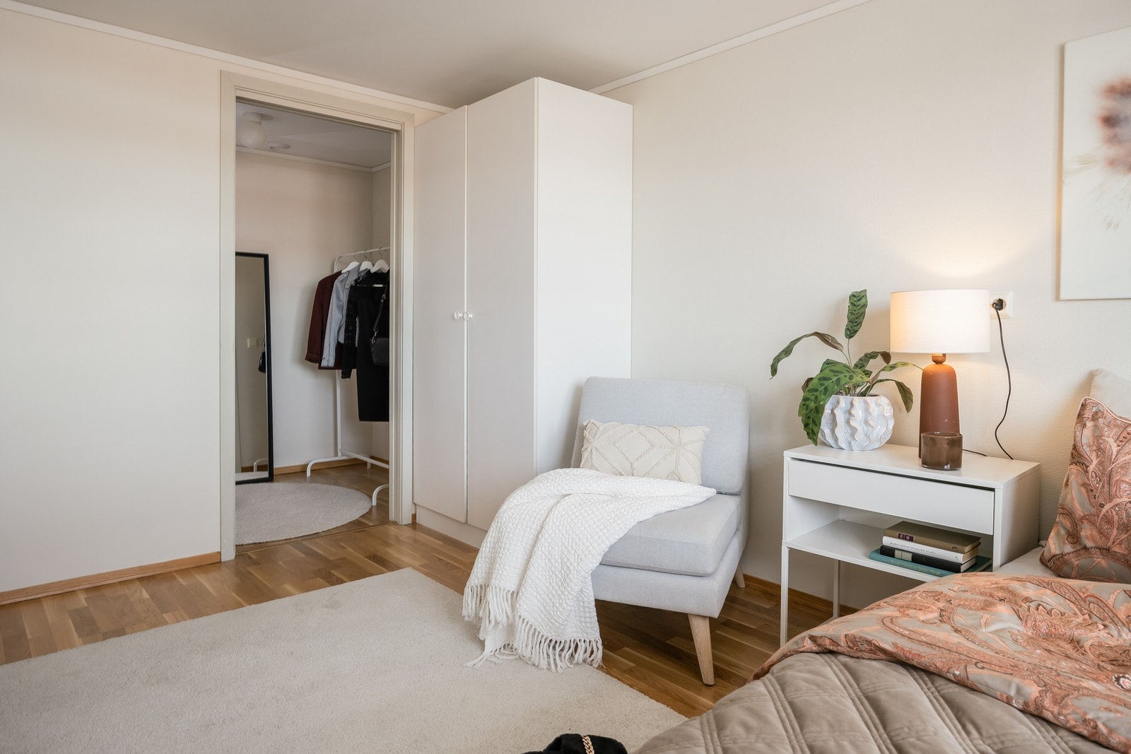 Soverommet har også egen walk-in løsning. Galleribilde