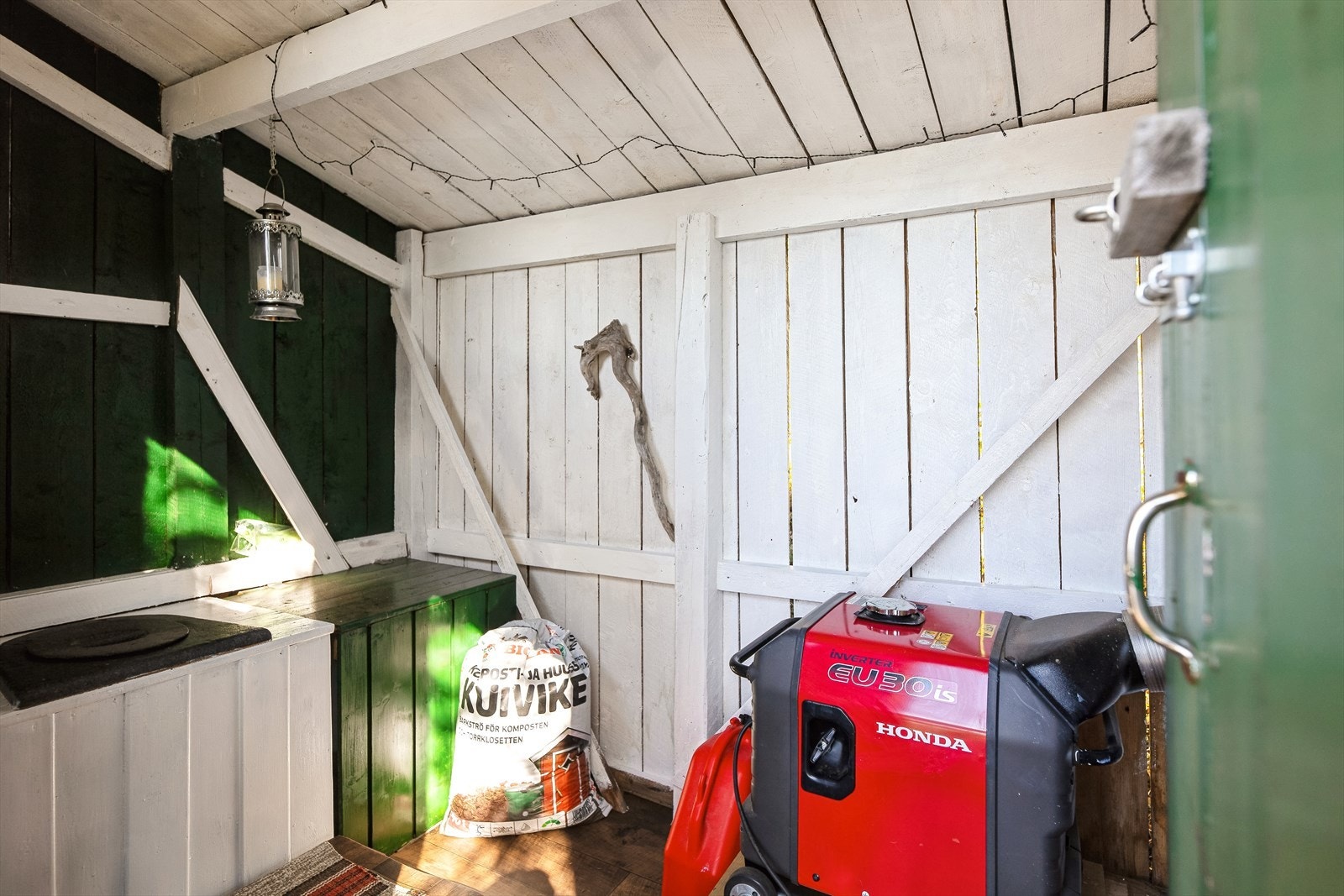 Bod med aggregat. Galleribilde