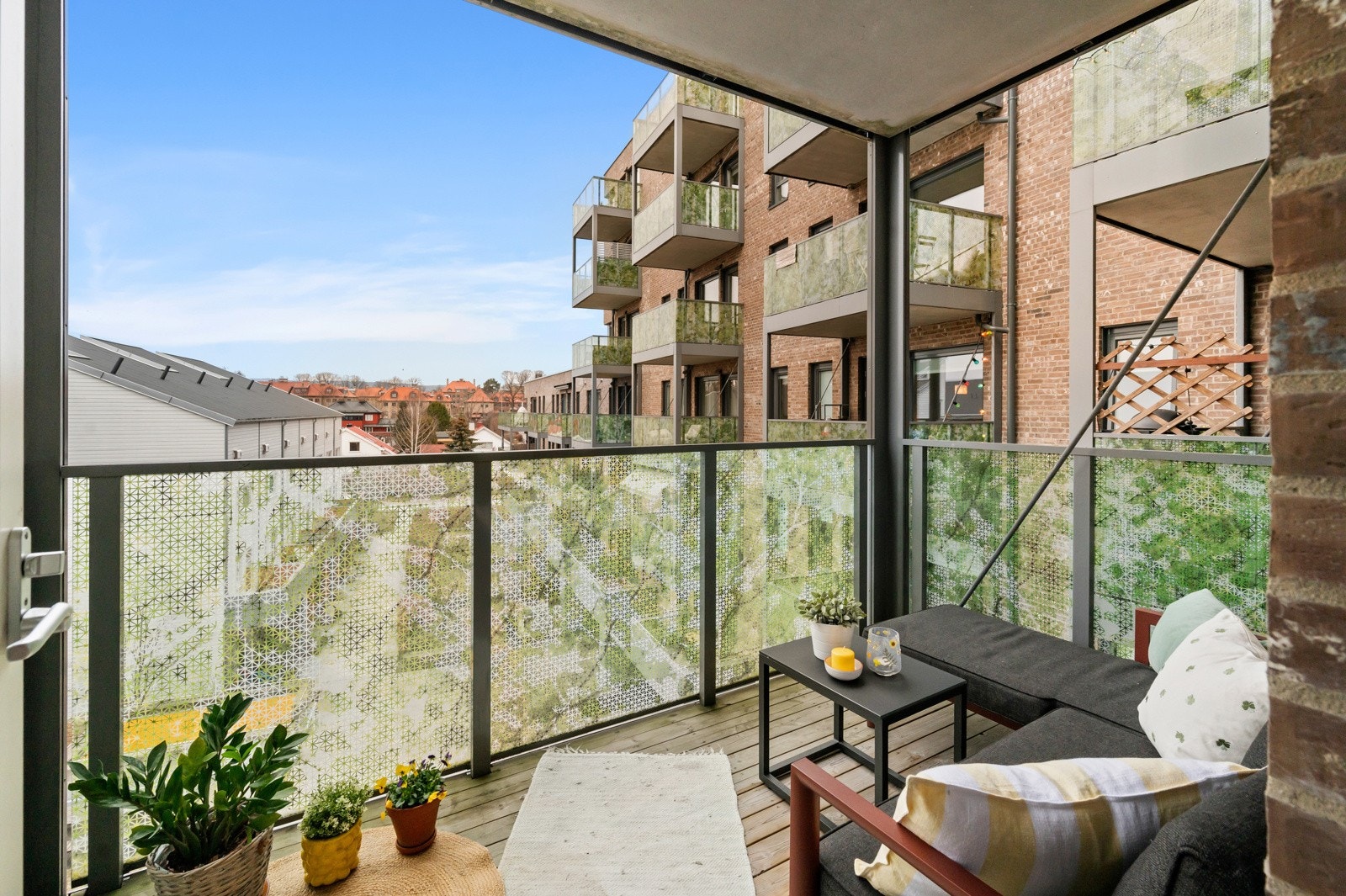 3-roms selveier leilighet som er lys og romslig, med moderne standard og gjennomtenkte løsninger Galleribilde