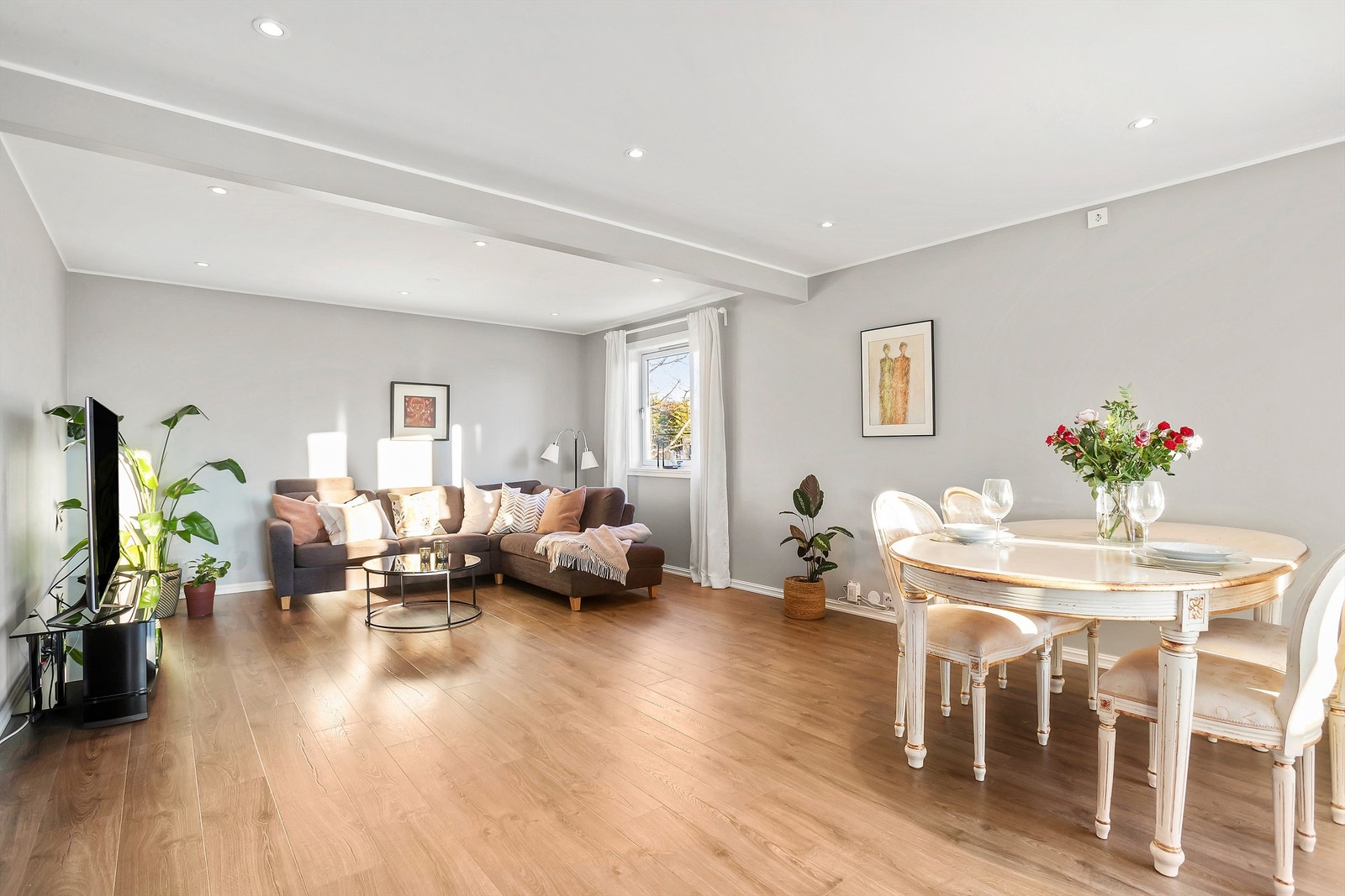 Det går an å gjøre om deler av stuen til et ekstra soverom Galleribilde