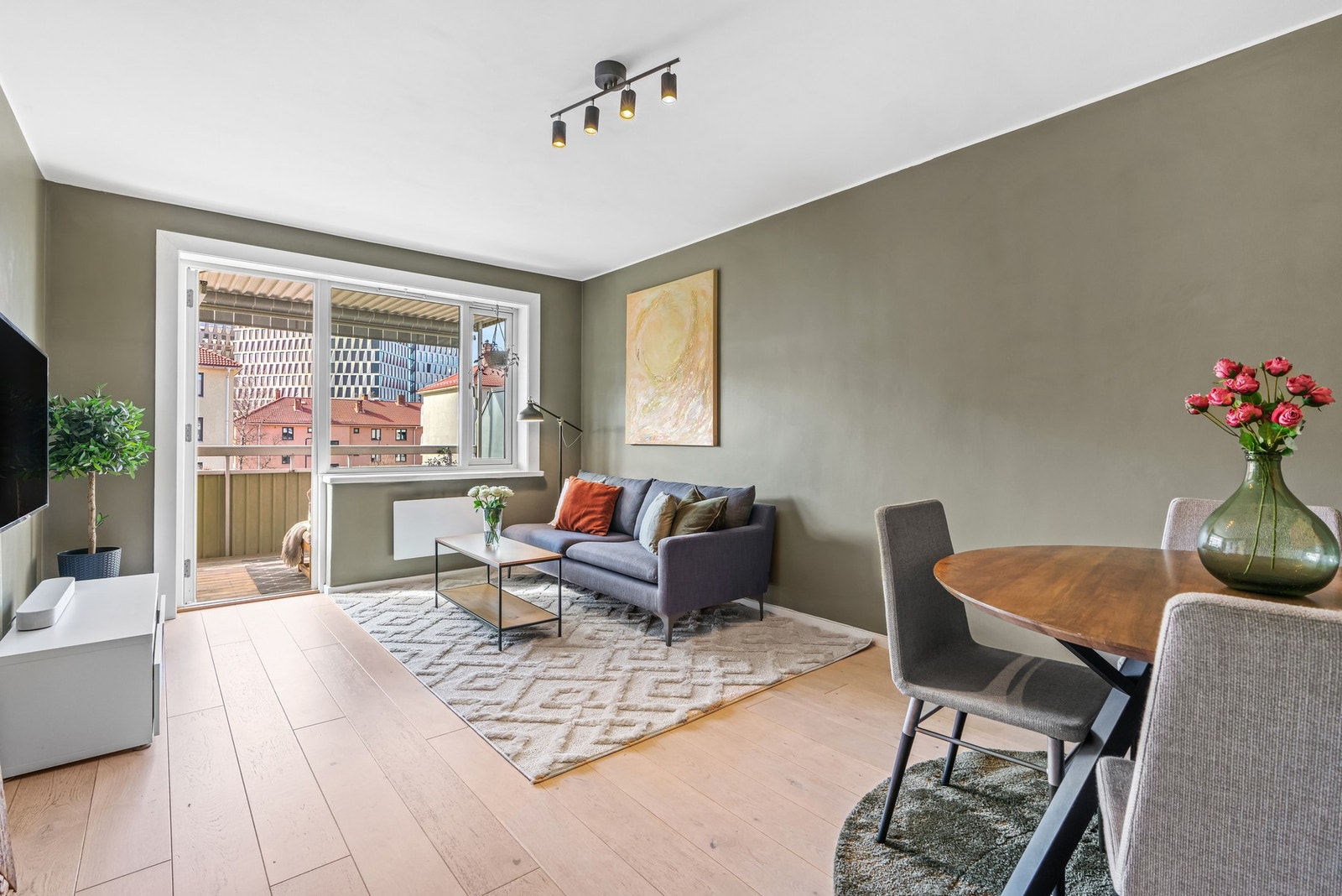 Velkommen til Agmund Bolts vei 32! Presentert av Privatmegler Marius Semmerud Berg. Galleribilde