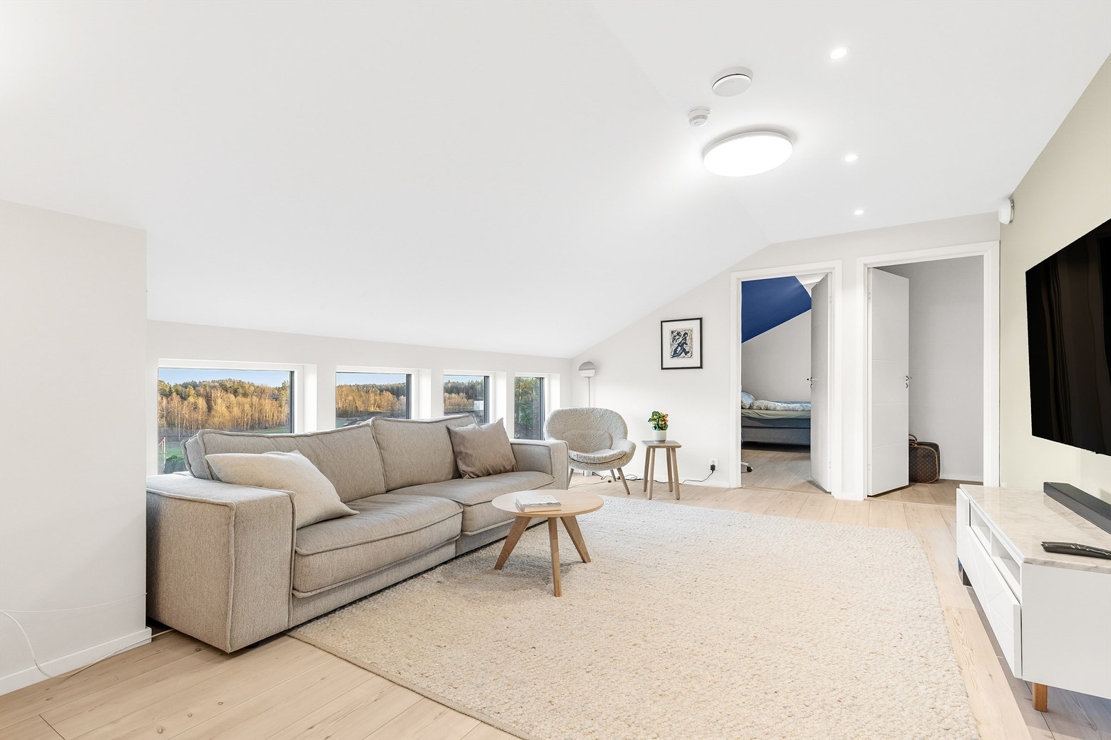 Stor og praktisk loftstue Galleribilde