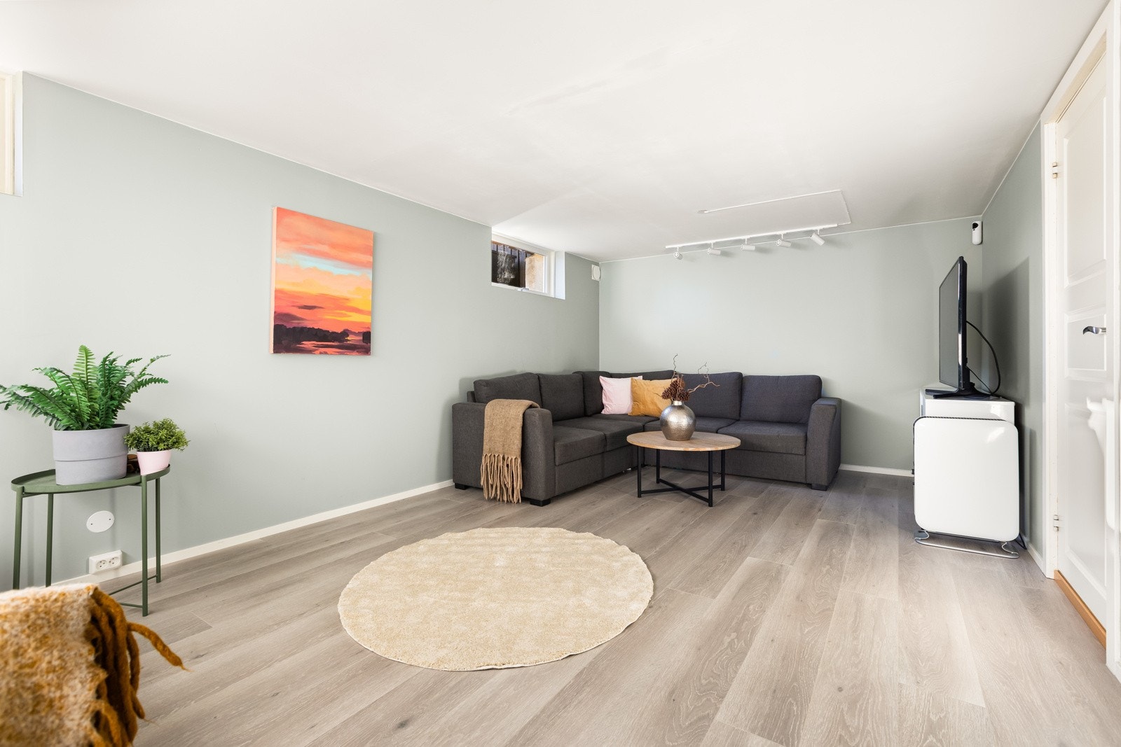 Kjellerstue (ikke godkjent til varig opphold). Galleribilde