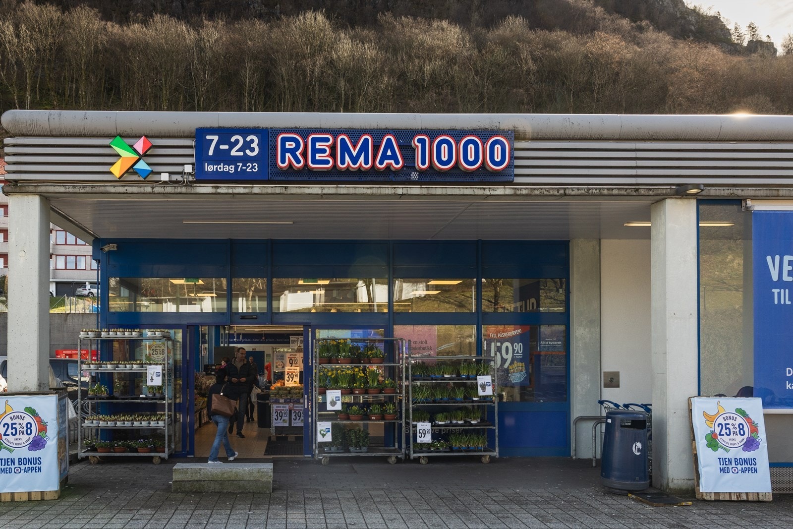 Rema 1000 innen gangavstand Galleribilde