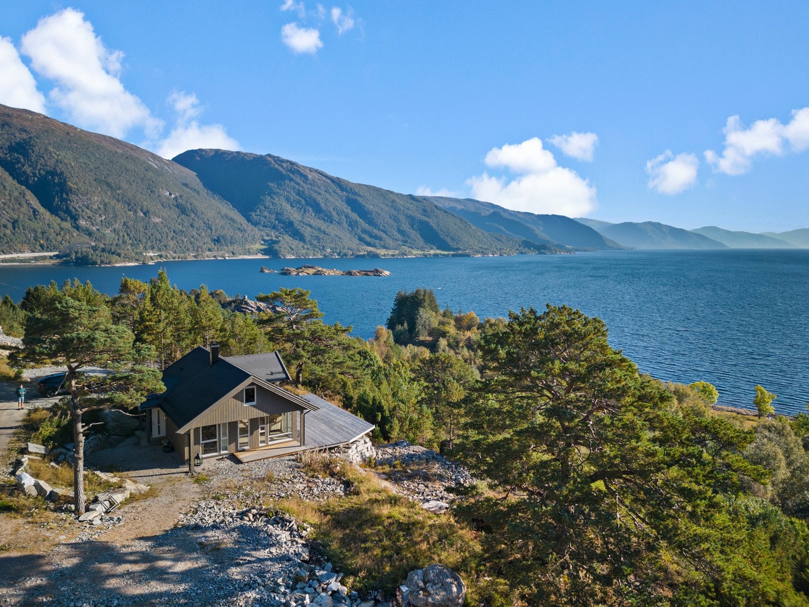 Norevikvegen 140 v/Fjordane Eiendomsmegling Galleribilde
