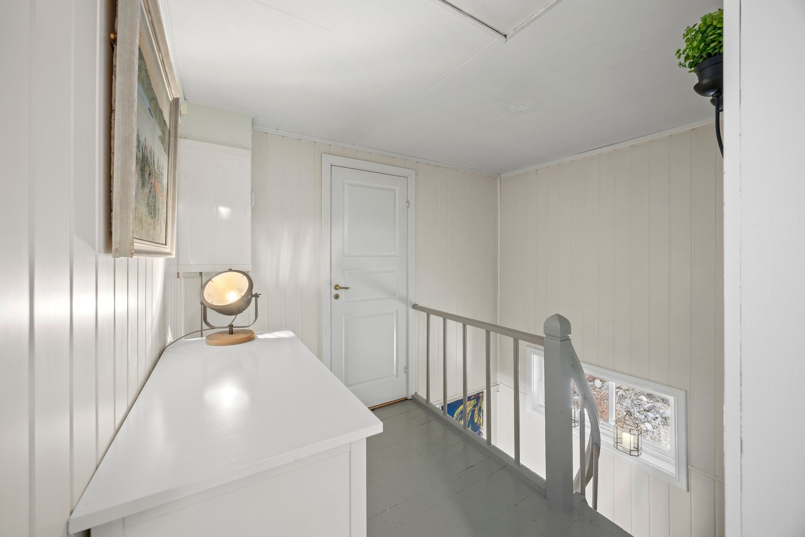 Gang i 2. etg - 10,5 kvm. Galleribilde