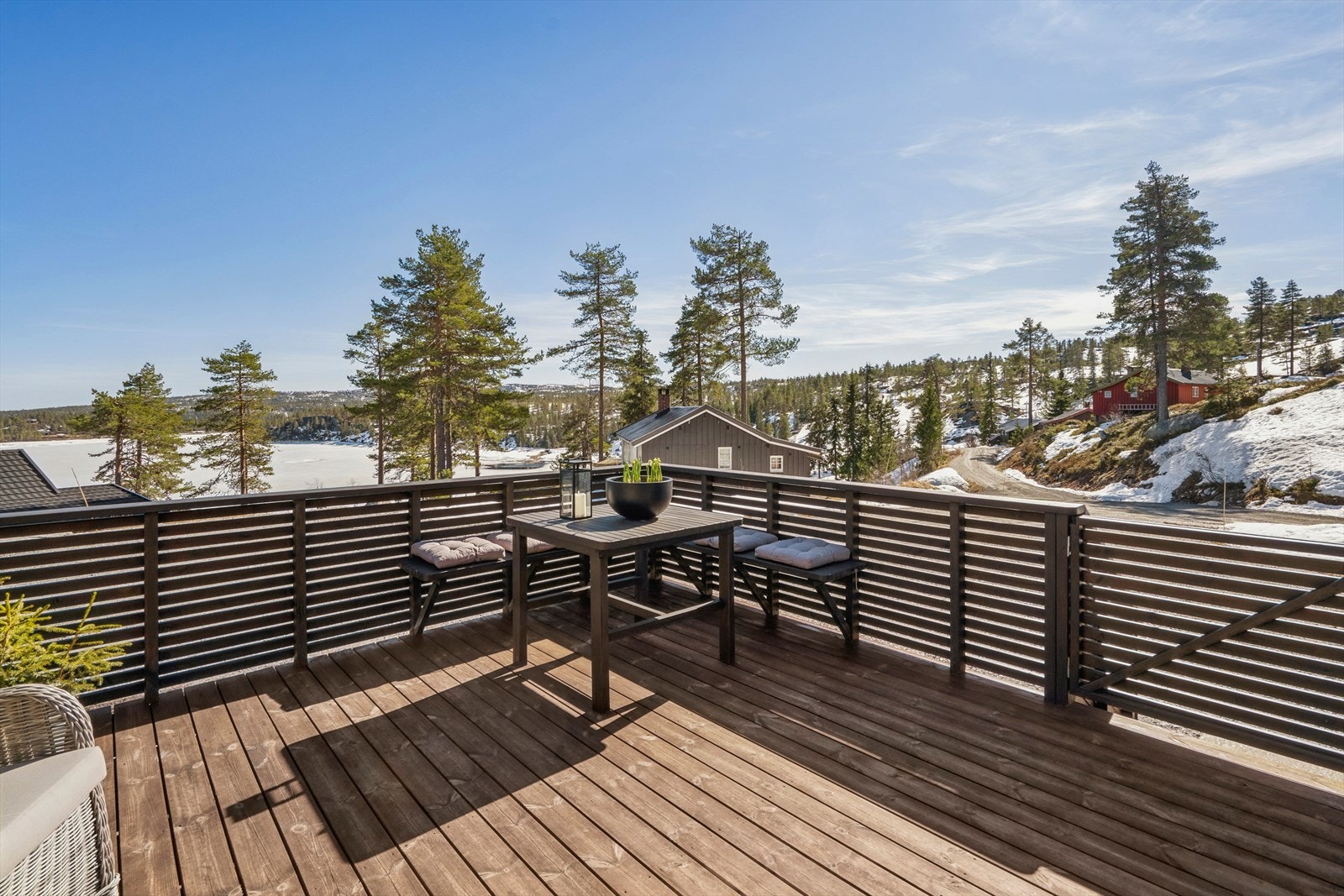 Dette er en utsikt som kan berolige deg når du ønsker fjellets ro Galleribilde