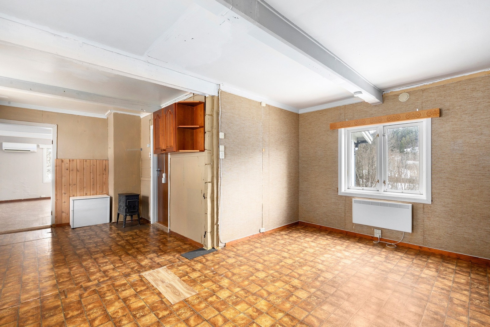 Spisestuen var tidligere et separat soverom og kan tilbakestilles ved behov. Galleribilde