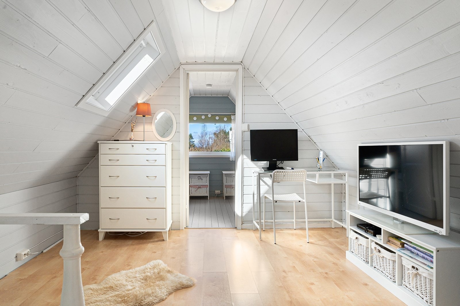 Loftstue/gang i overetasjen Galleribilde