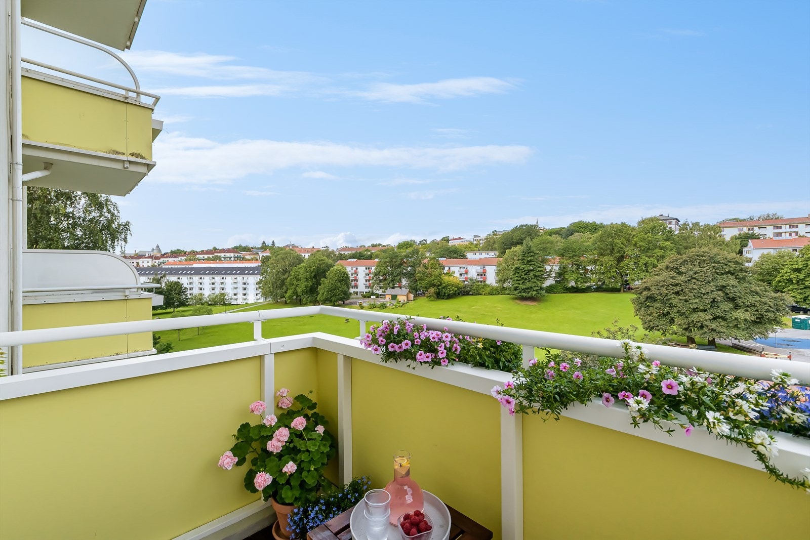 Hanna G Paulsen v/Nordvik ønsker velkommen til Vøyensvingen 16D! Galleribilde