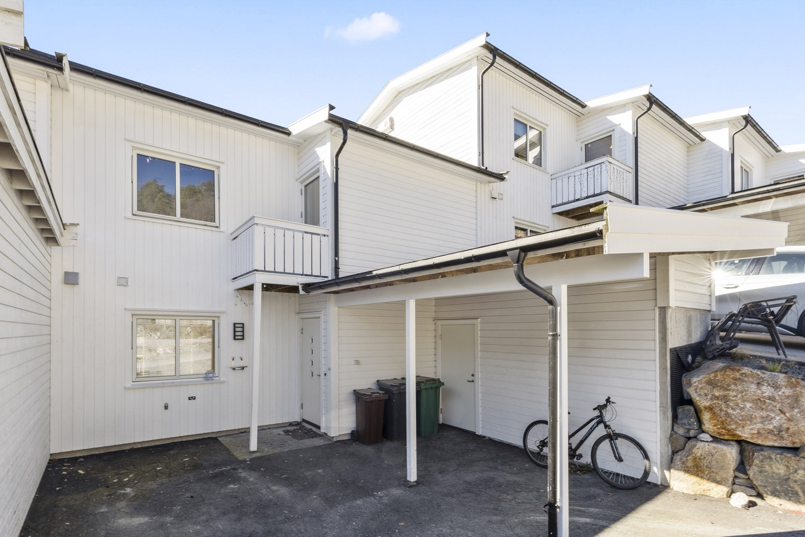 Inngang og fasade Galleribilde