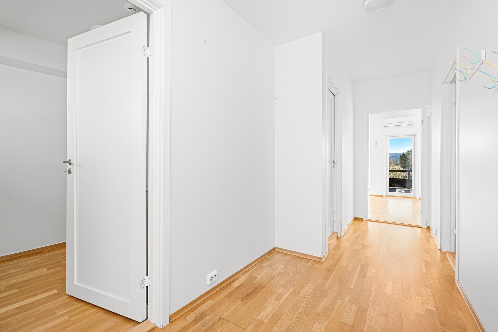 Gang mot stua Galleribilde