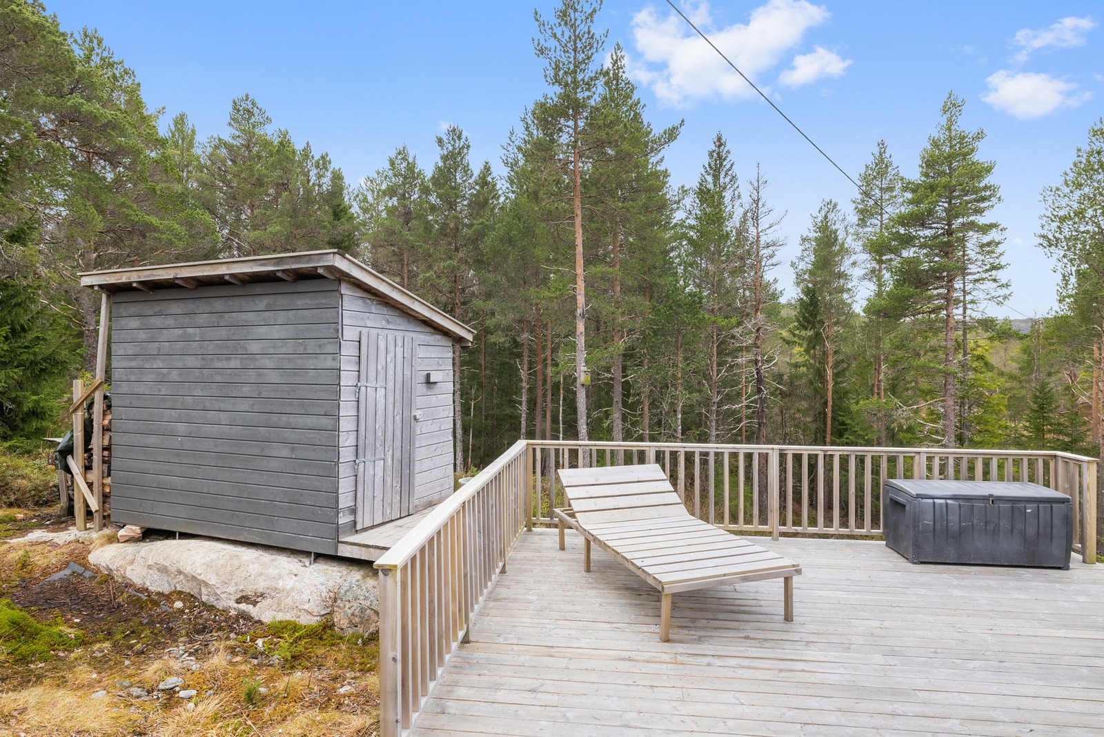 Det er oppført en praktisk utebod på ca. 4 kvm på eiendommen Galleribilde