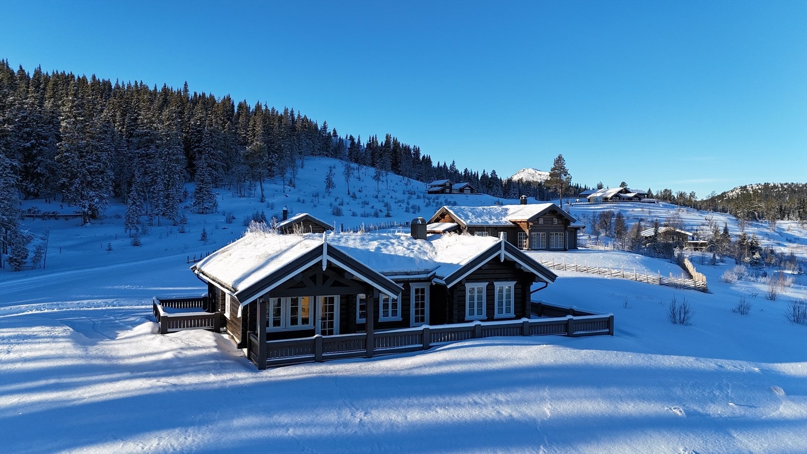 Hytta på vinterstid! Galleribilde