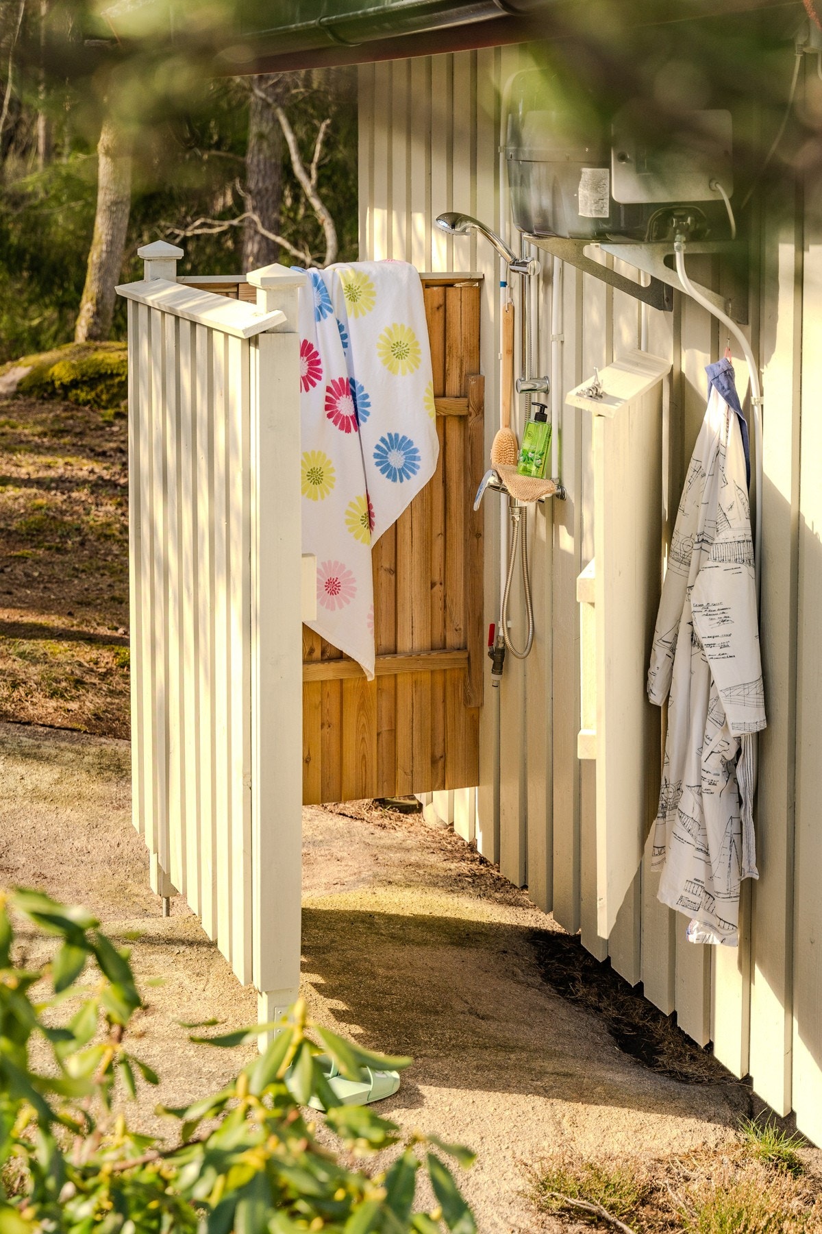 Utedusjen har varmt og kaldt vann Galleribilde
